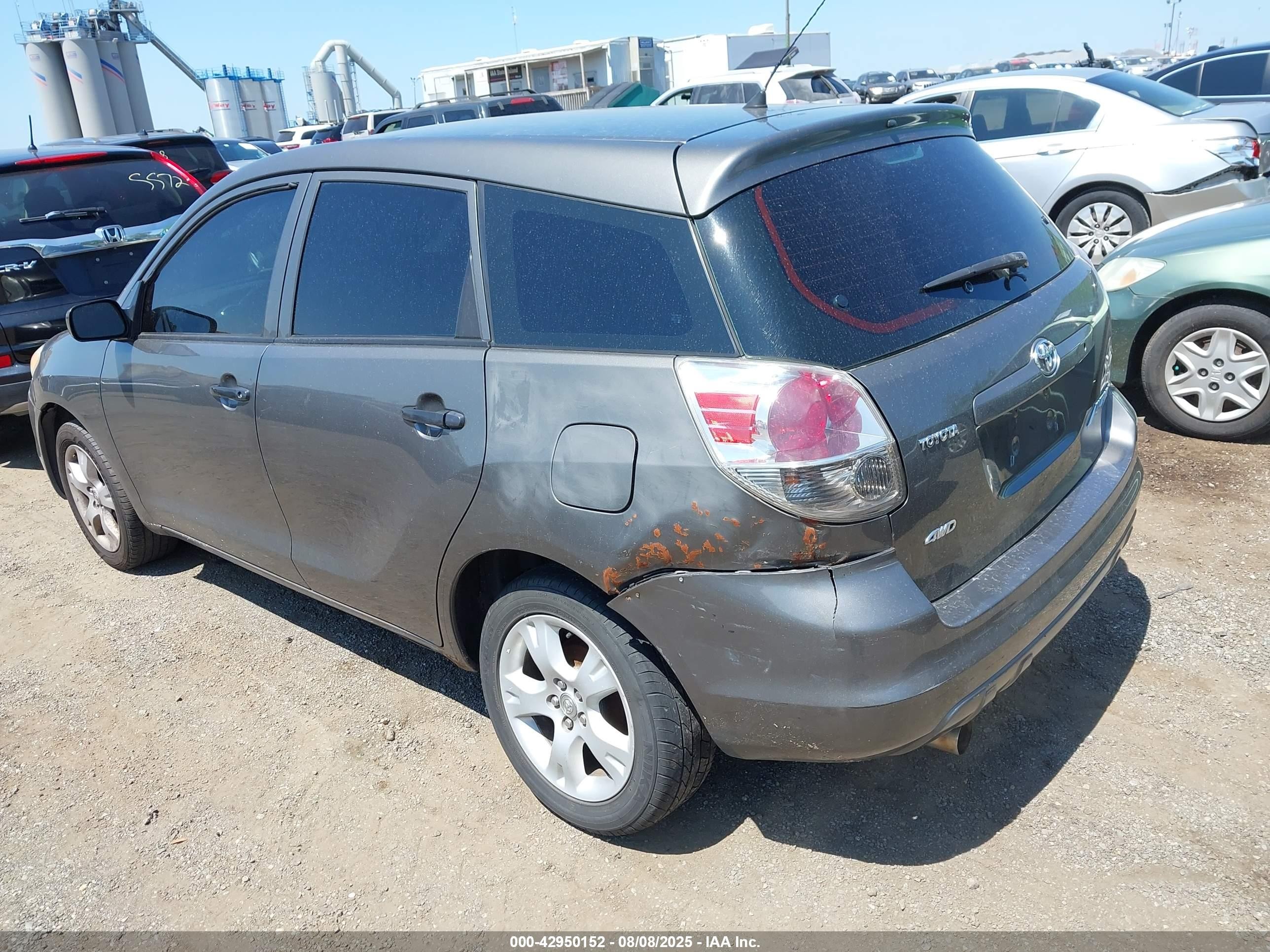 2005 Toyota Matrix   Серый vin: 2T1LR32E65C426883