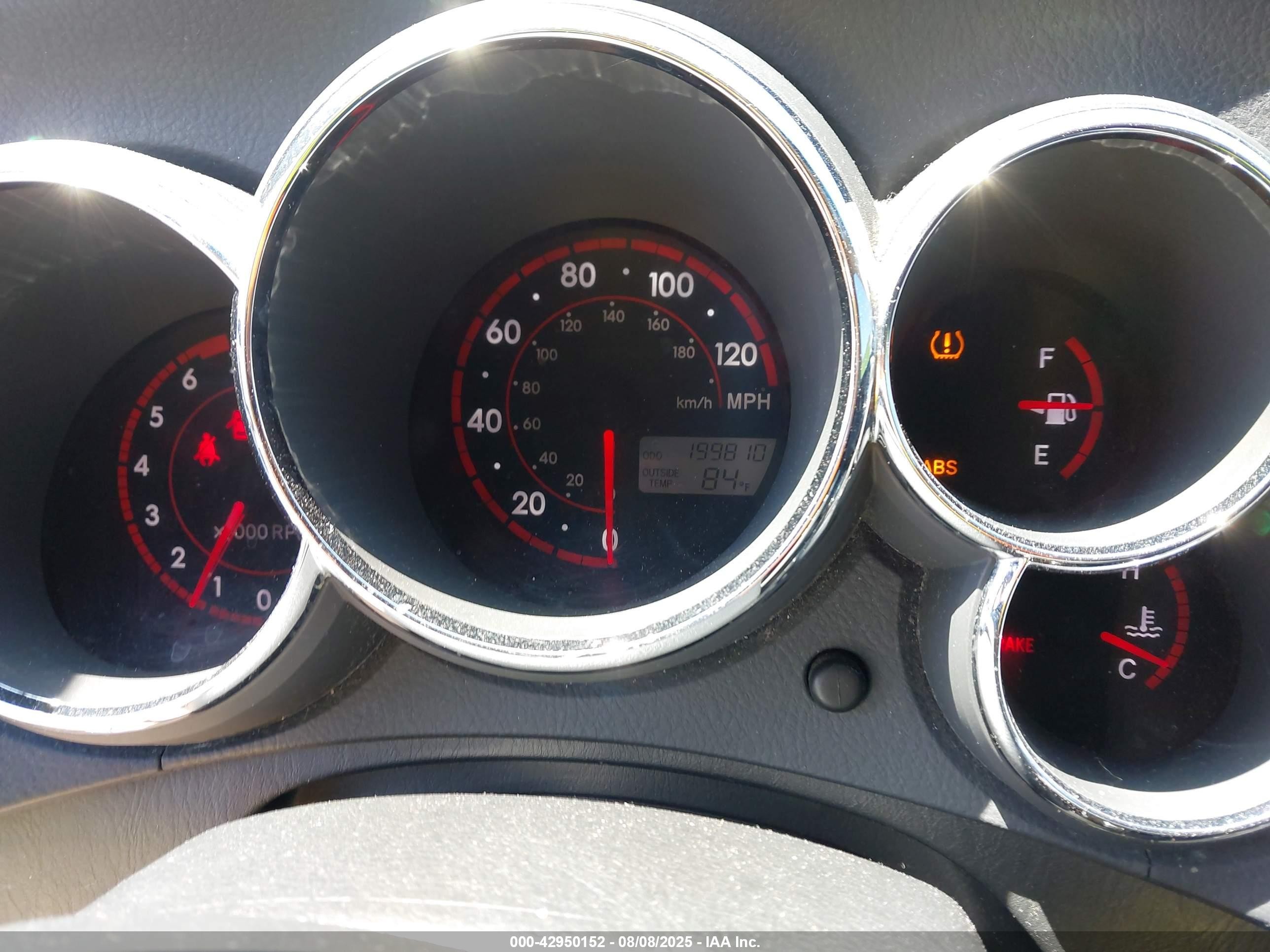 2005 Toyota Matrix   Серый vin: 2T1LR32E65C426883