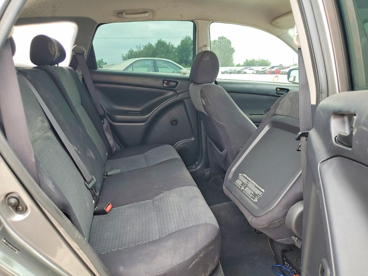 2005 Toyota Corolla Matrix Base Серый vin: 2T1LR32E75C379542
