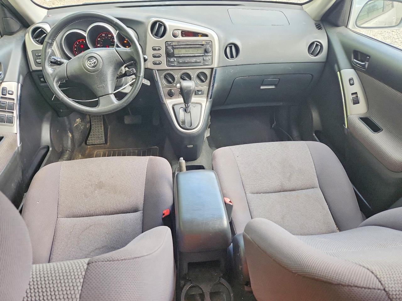 2005 Toyota Matrix Xr Silver vin: 2T1LR32E75C507052