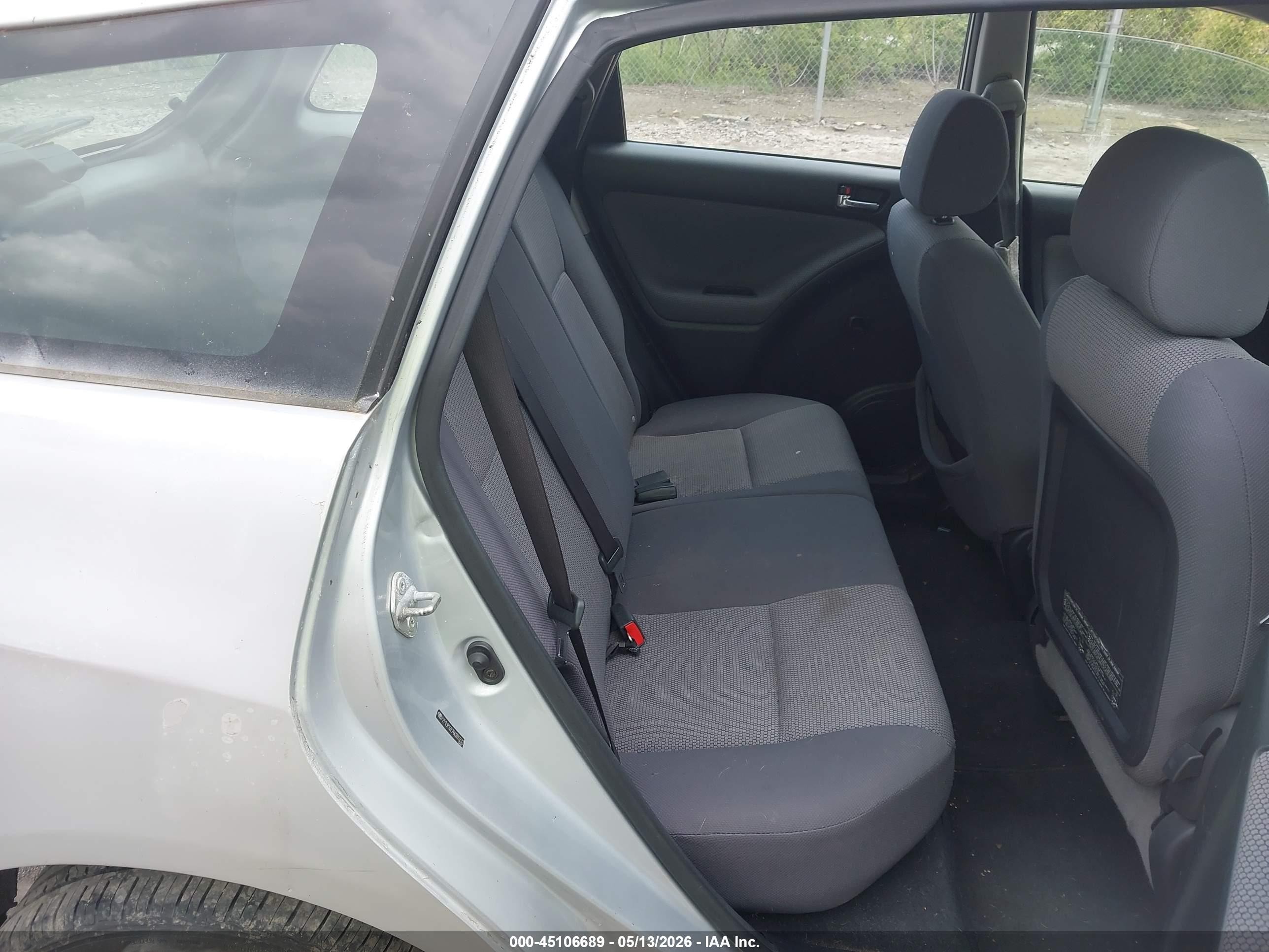 2006 Toyota Matrix Xr Silver vin: 2T1LR32E76C555233