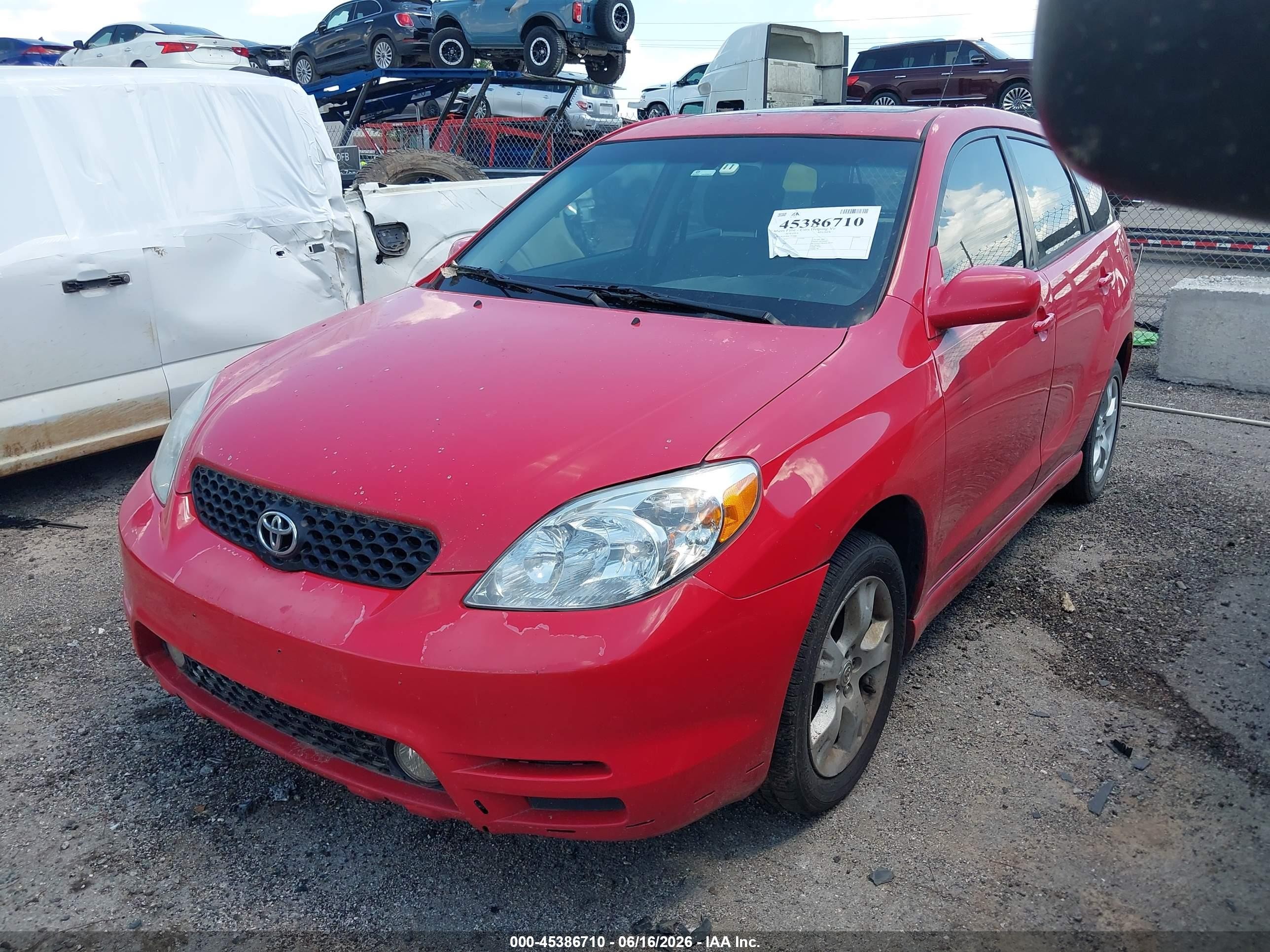 2004 Toyota Matrix Xr Red vin: 2T1LR32E84C293686