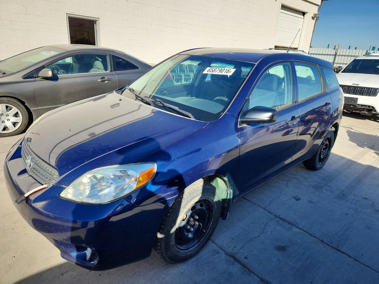 2005 Toyota Matrix Base Blue vin: 2T1LR32E95C429597