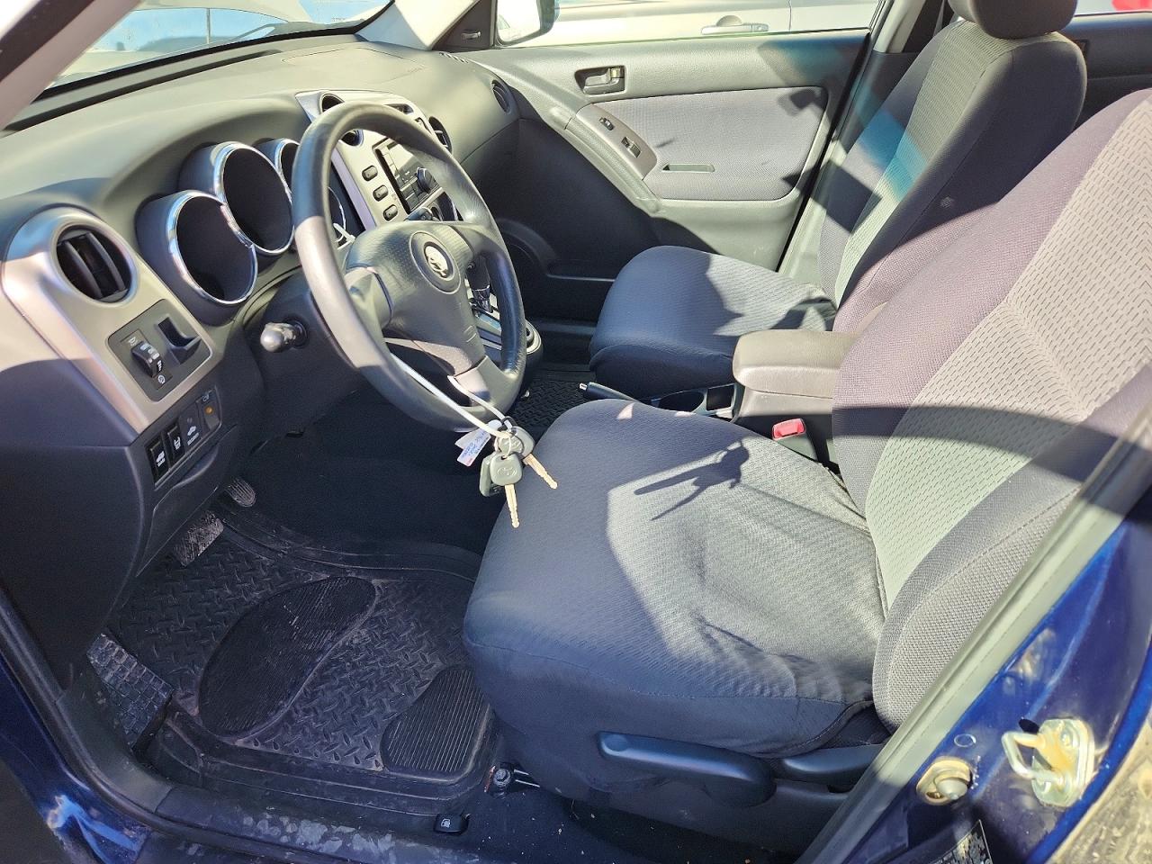 2005 Toyota Matrix Base Blue vin: 2T1LR32E95C429597
