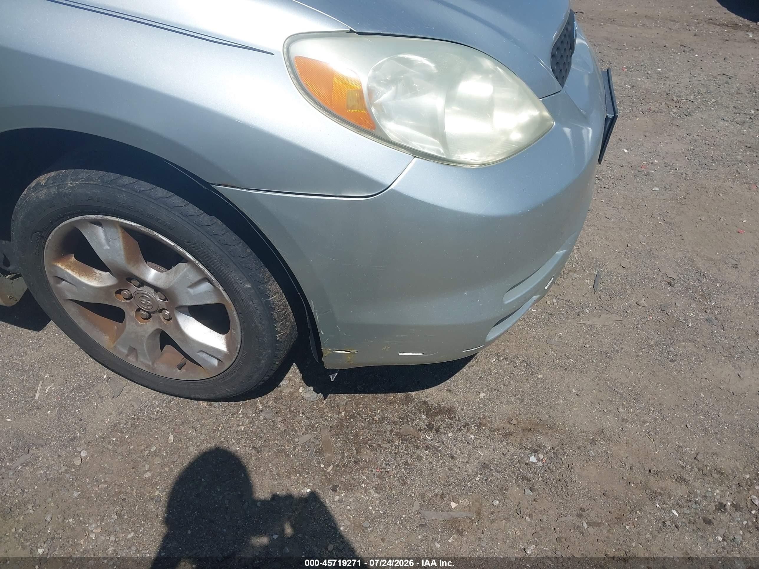 2003 Toyota Matrix Xr Серебряный vin: 2T1LR32EX3C061718