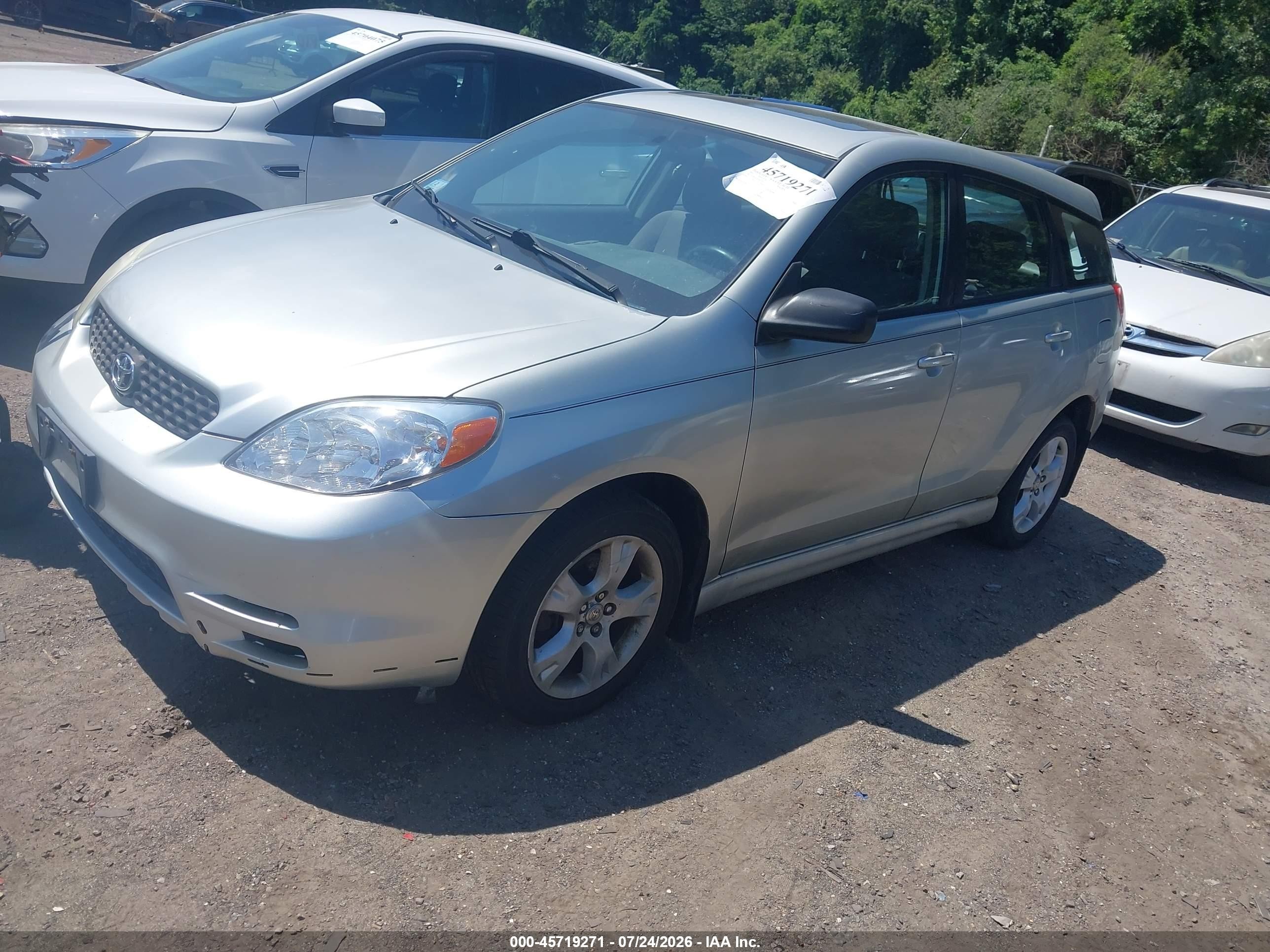 2003 Toyota Matrix Xr Серебряный vin: 2T1LR32EX3C061718