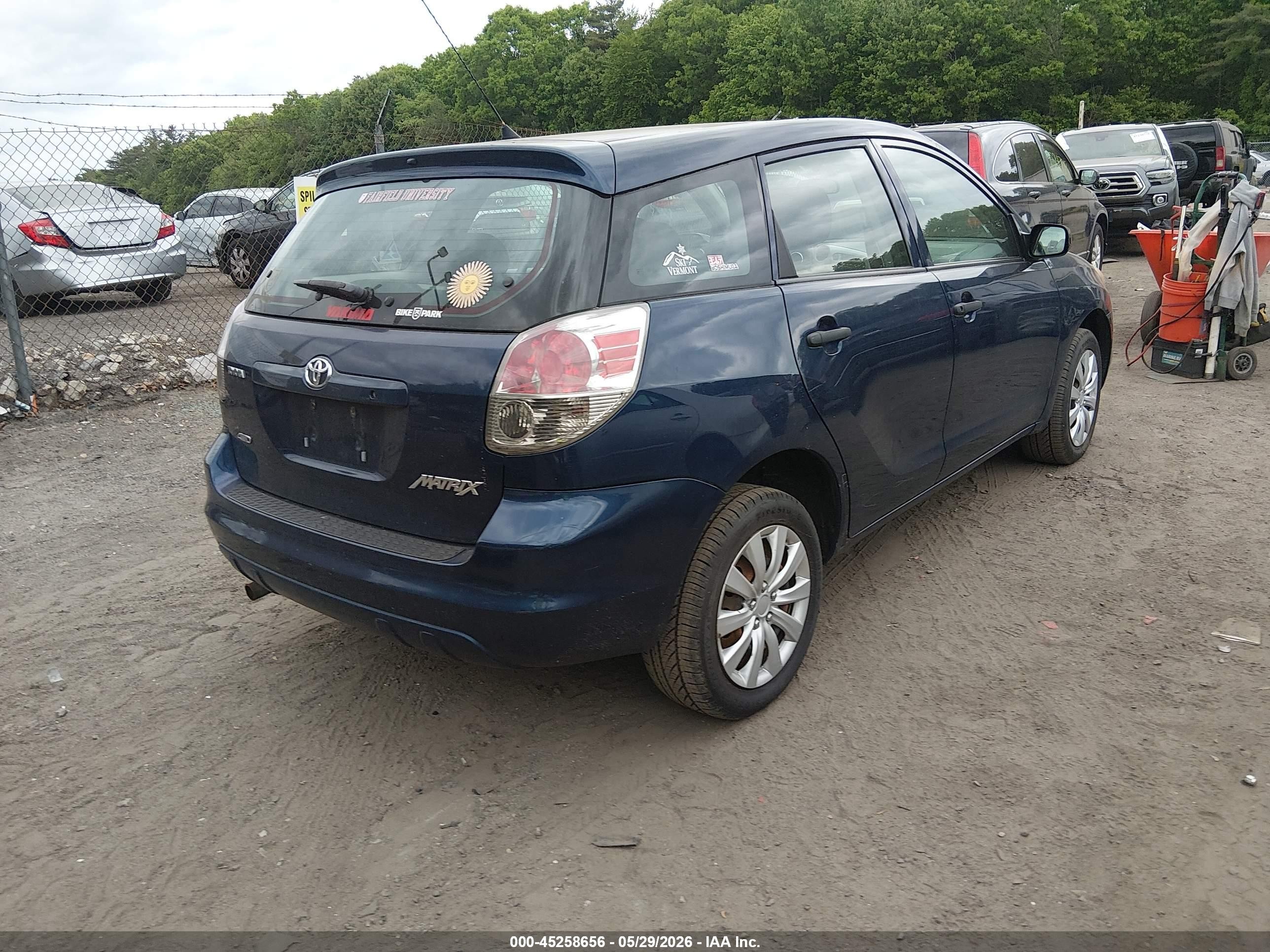 2006 Toyota Matrix   Blue vin: 2T1LR32EX6C552780