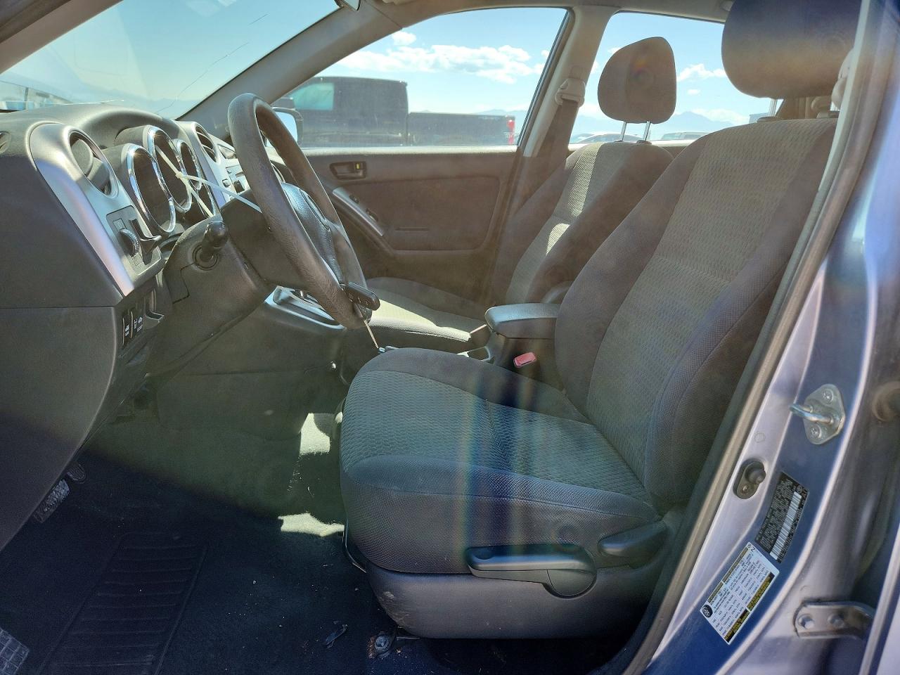 2006 Toyota Matrix Base Blue vin: 2T1LR32EX6C562872