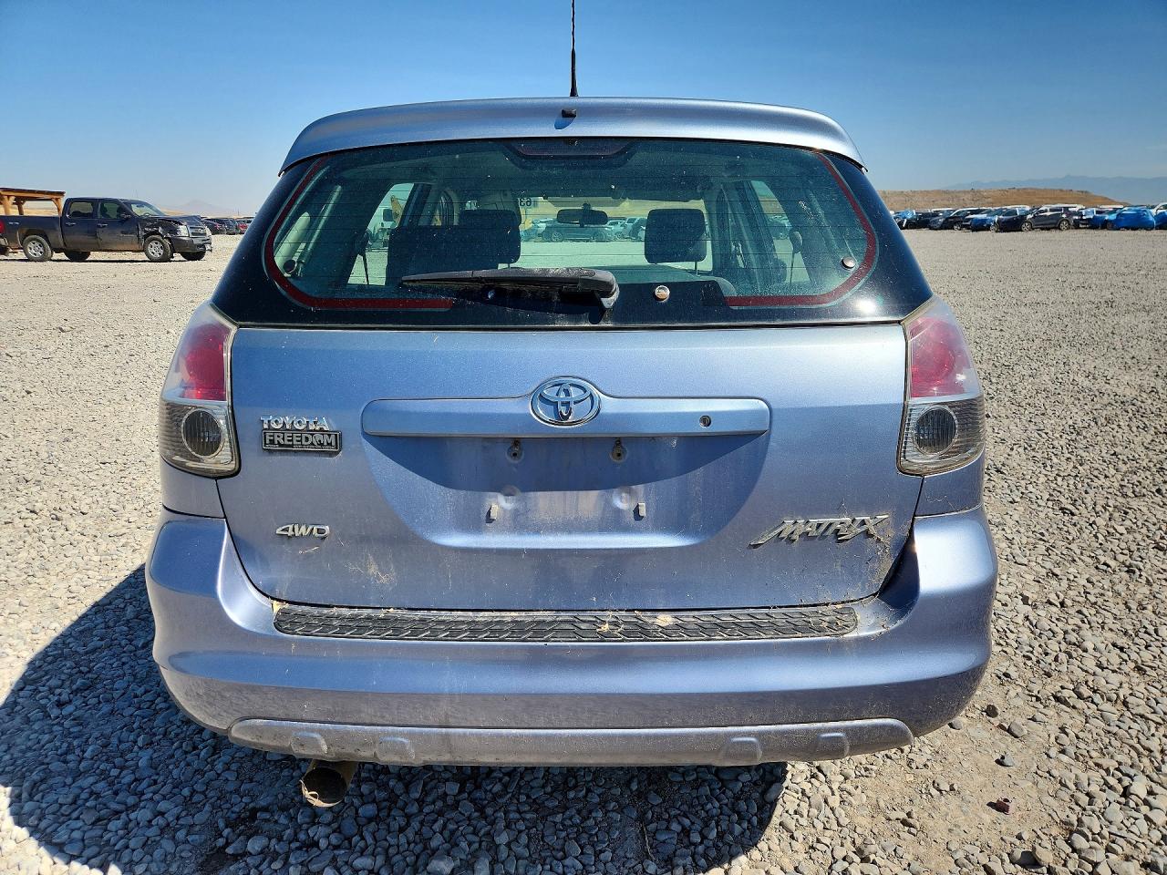 2006 Toyota Matrix Base Blue vin: 2T1LR32EX6C562872