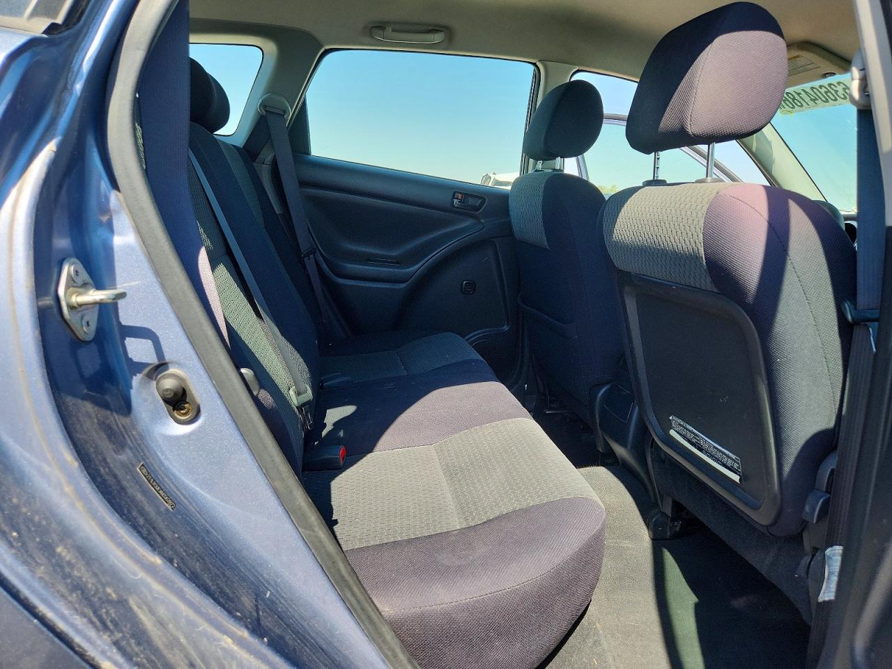 2006 Toyota Matrix Base Blue vin: 2T1LR32EX6C562872