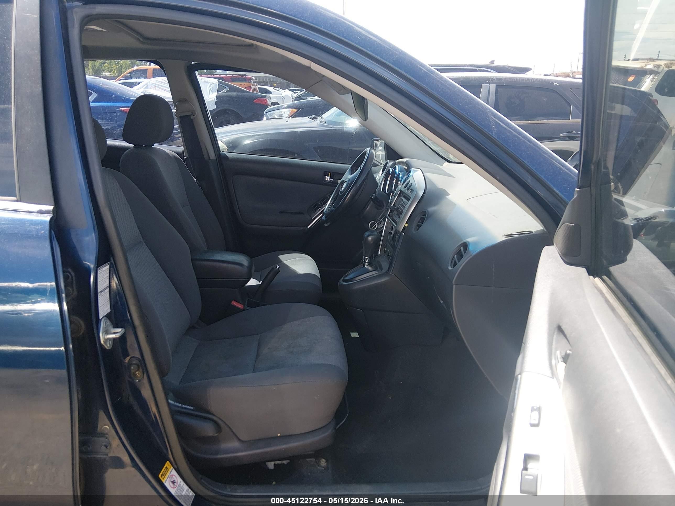 2003 Toyota Matrix Xr Blue vin: 2T1LR38E33C098133