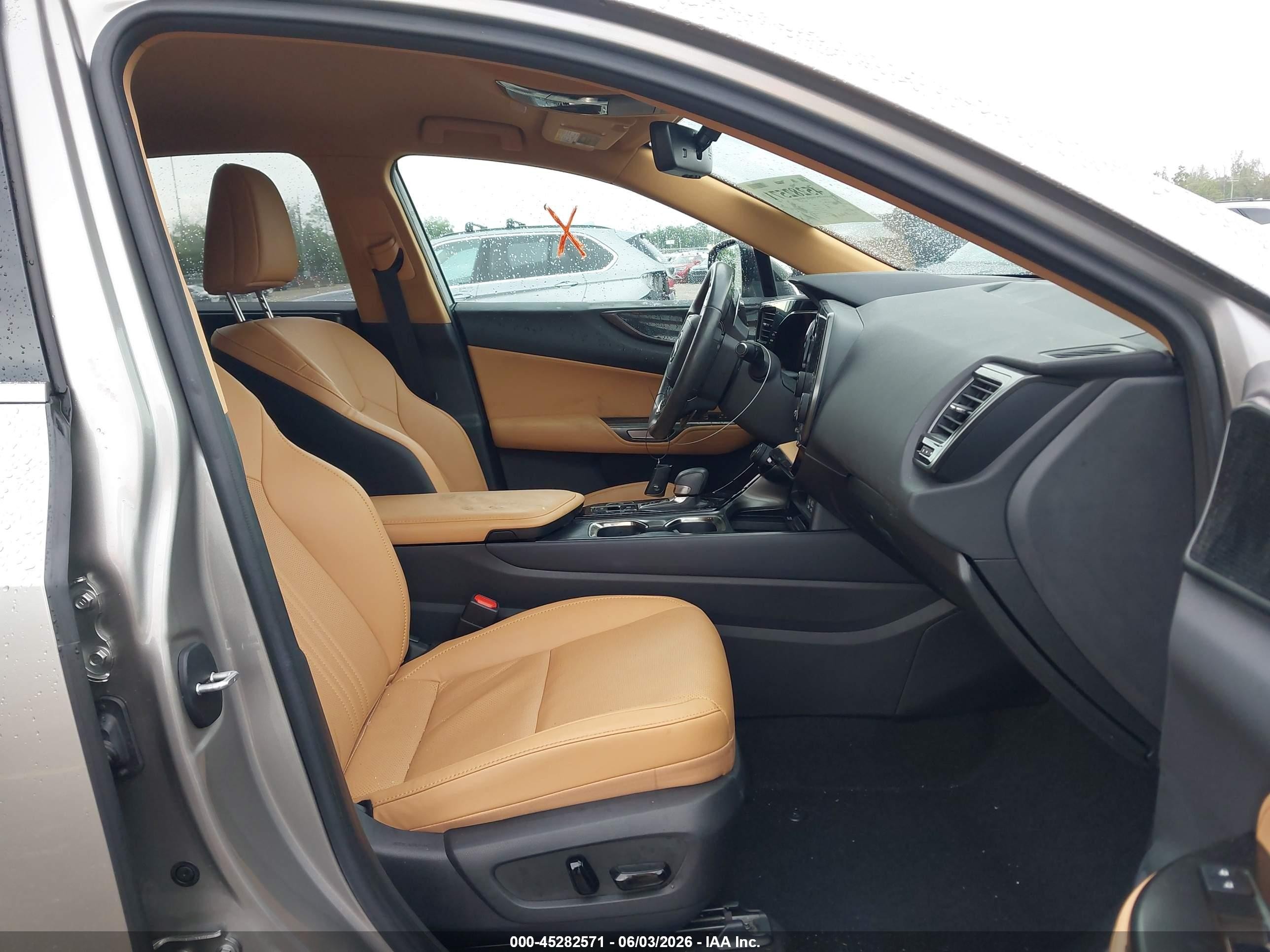 2023 Lexus Nx 250 Silver vin: 2T2ADCAZ4PC004748