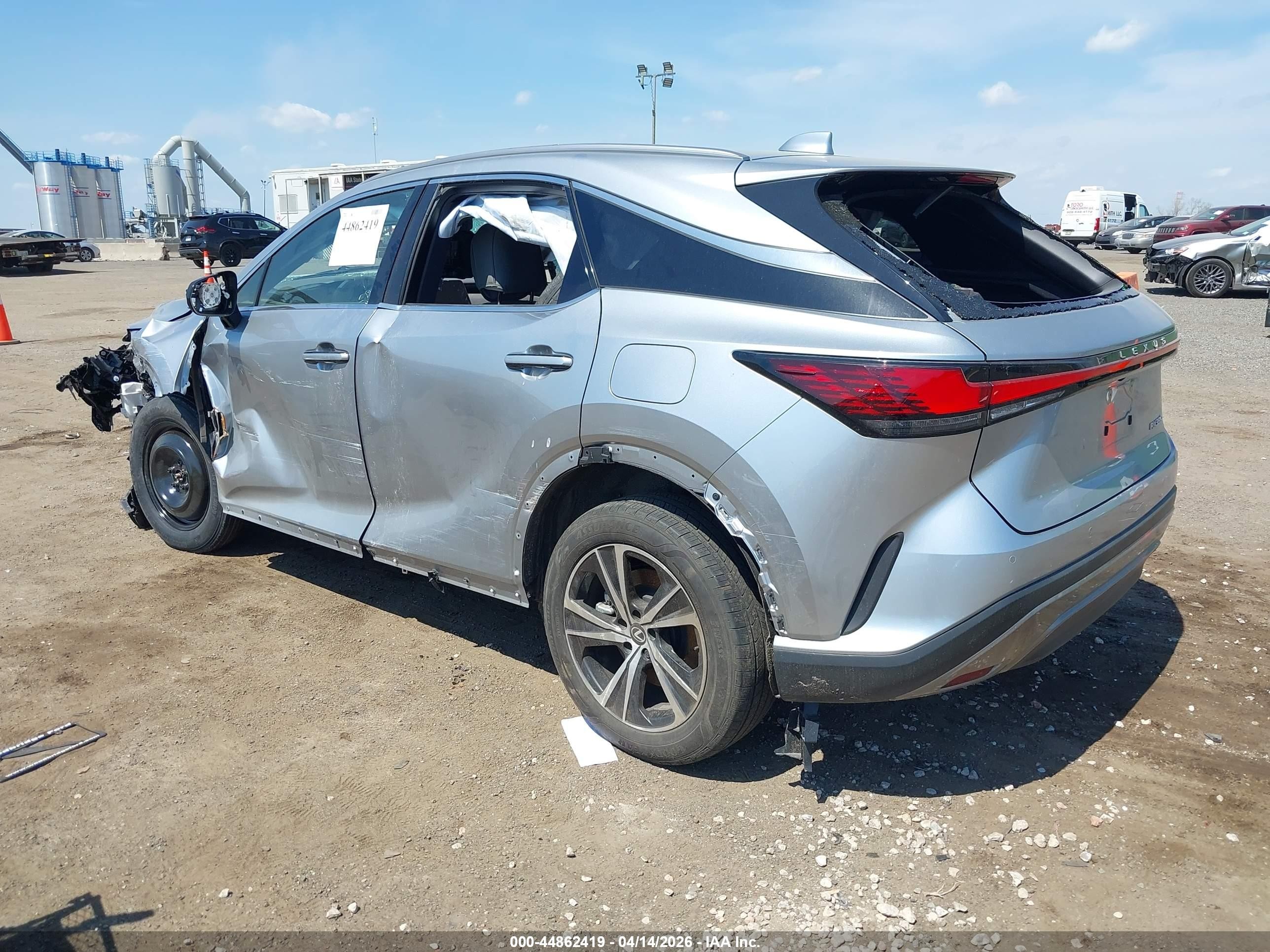 2024 Lexus Rx 350 Premium Silver vin: 2T2BAMBA6RC043792