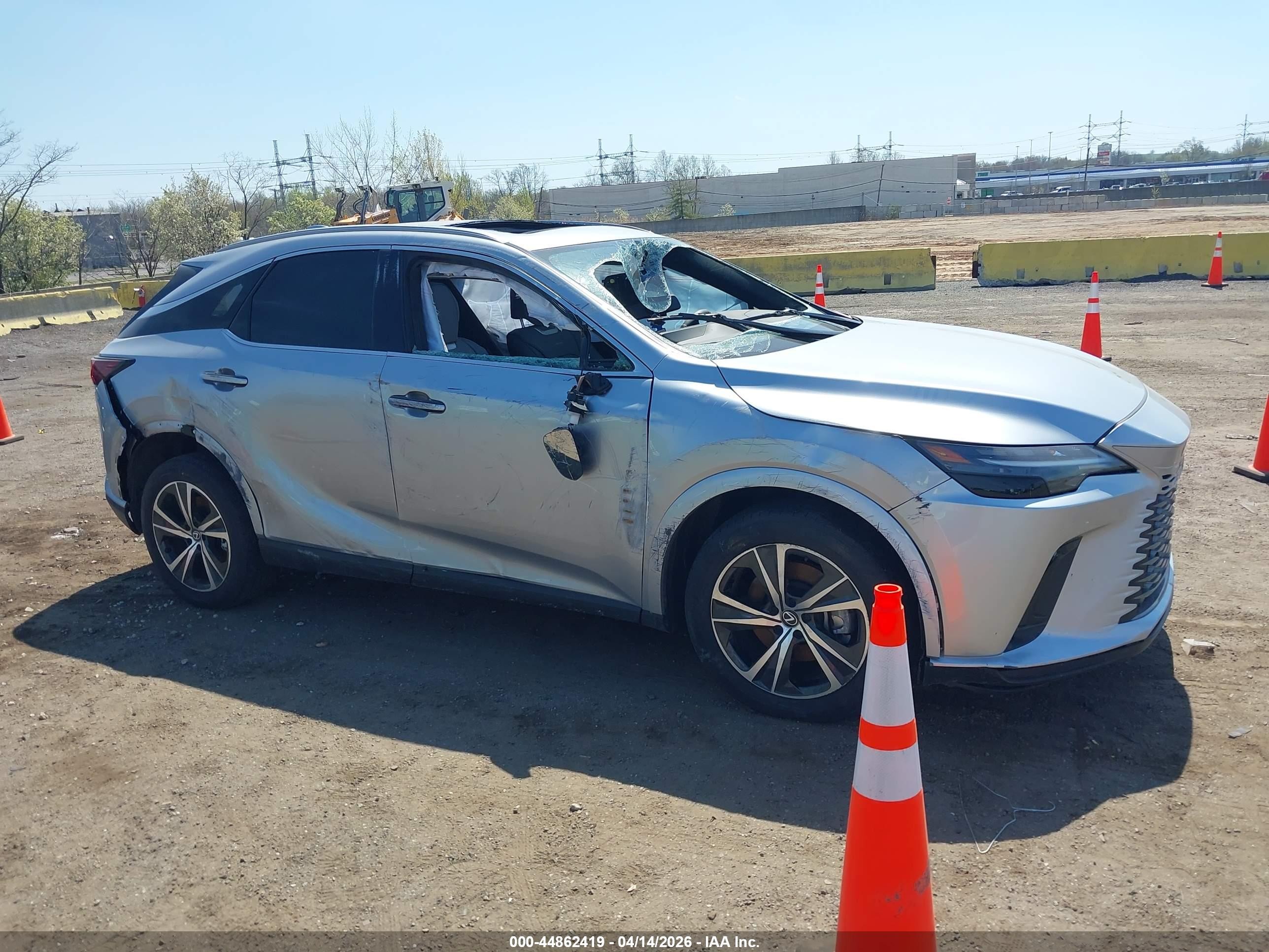 2024 Lexus Rx 350 Premium Silver vin: 2T2BAMBA6RC043792