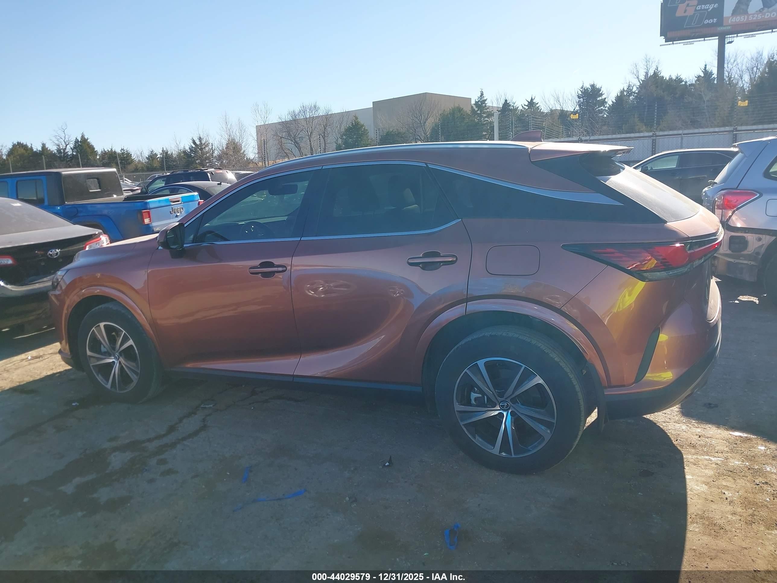 2024 Lexus Rx 350 Premium Orange vin: 2T2BAMBA8RC048203