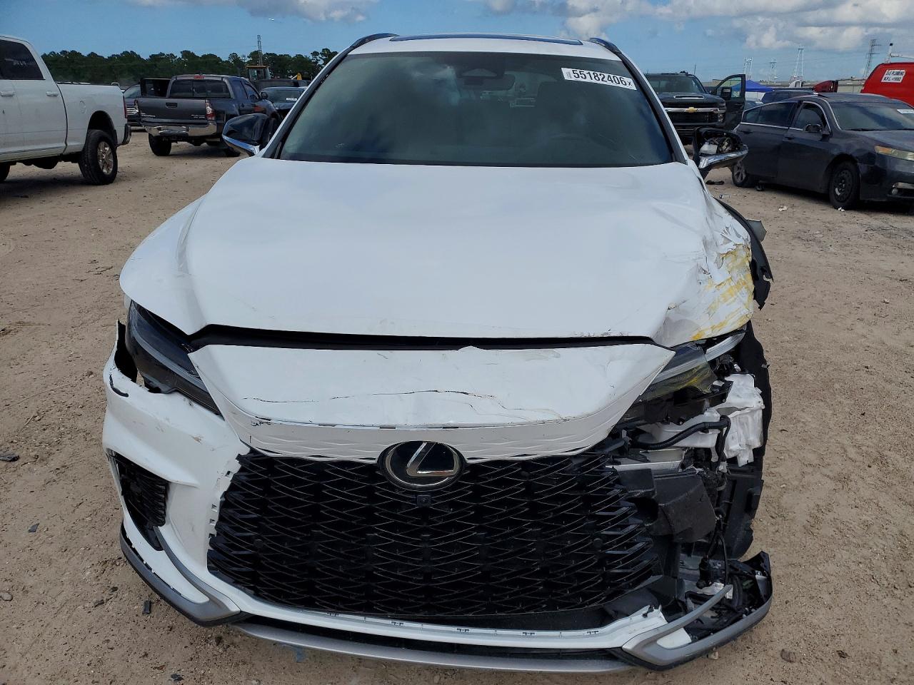 2025 Lexus Rx 350 F Sport Design White vin: 2T2BAMCA0SC120550