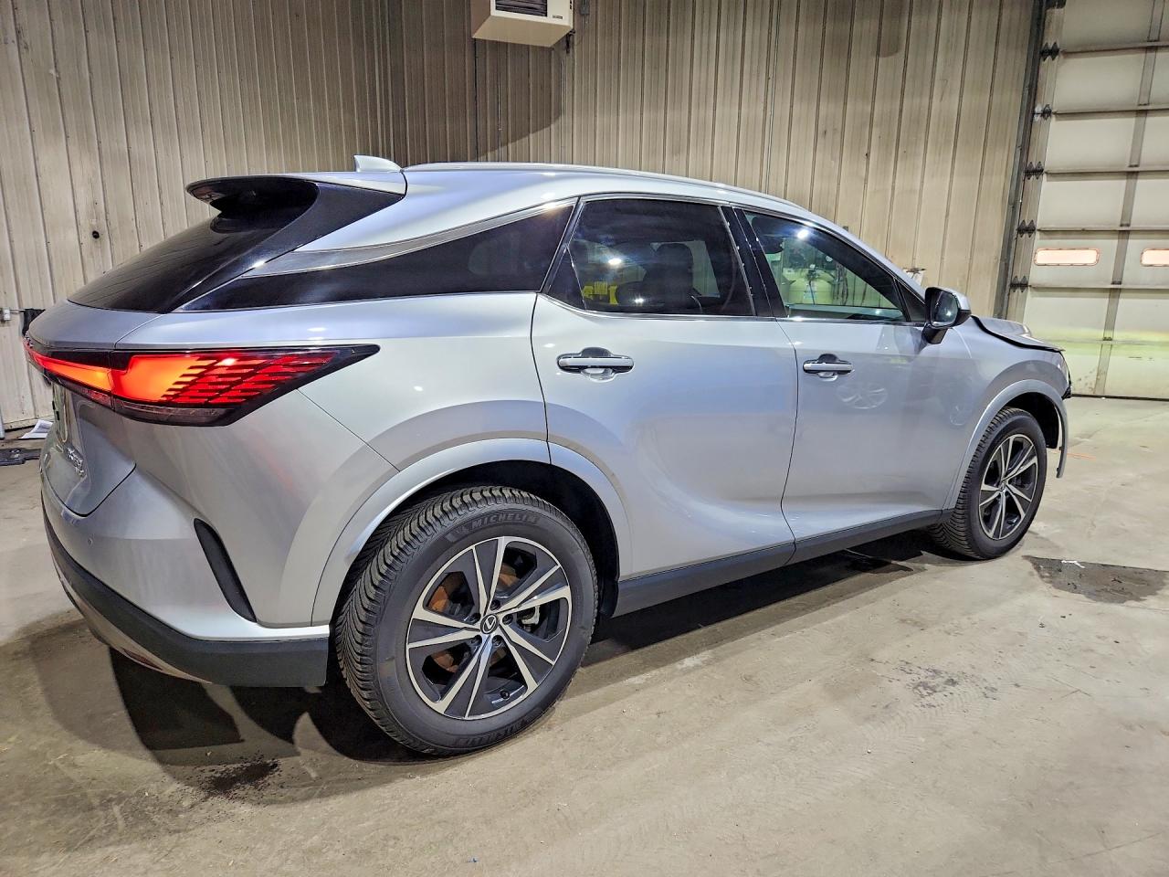 2023 Lexus Rx 350 Premium Silver vin: 2T2BAMCA9PC023788
