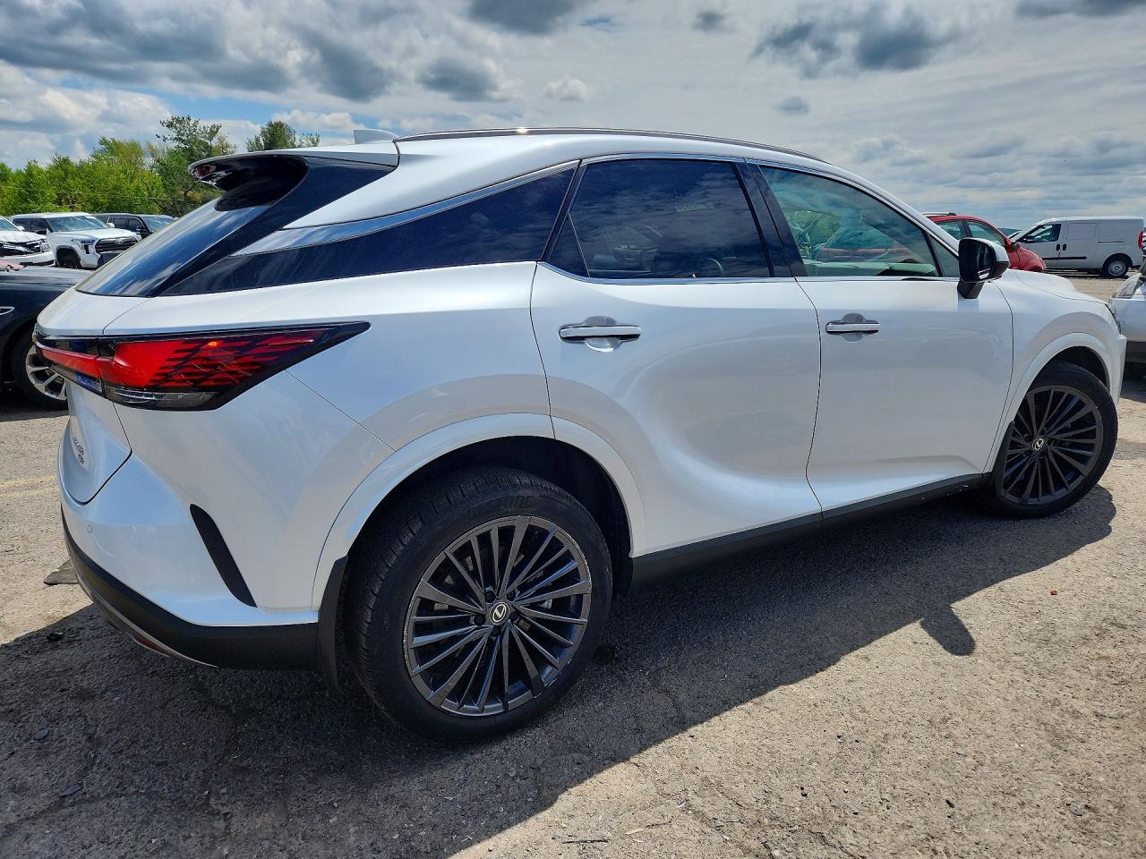 2025 Lexus Rx 350 Premium White vin: 2T2BAMCA9SC104928