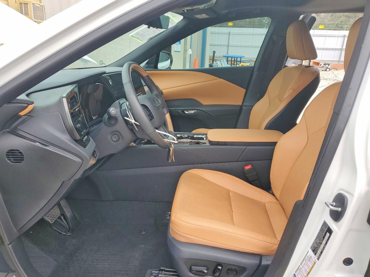 2024 Lexus Rx 350 Base White vin: 2T2BAMCAXRC075353