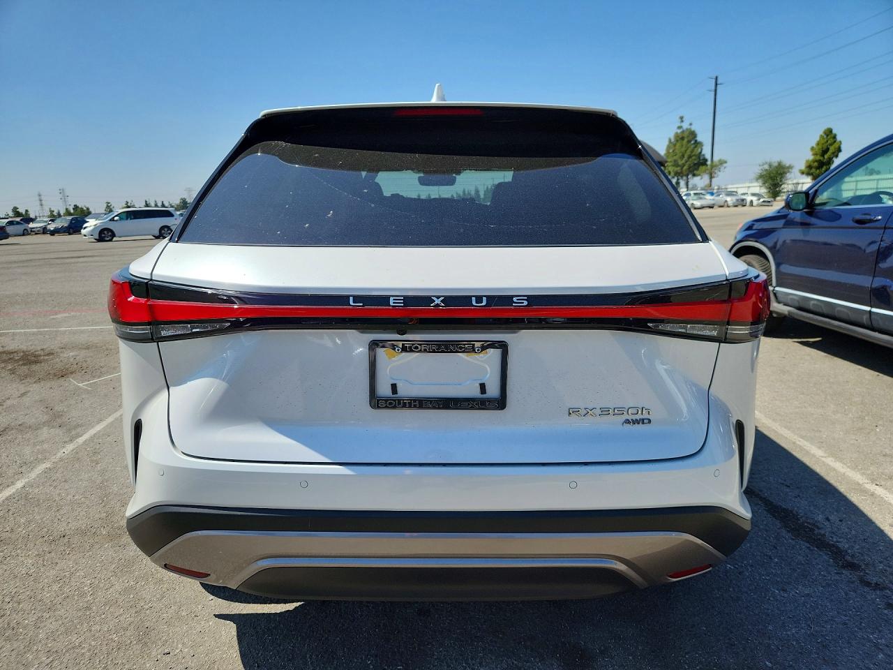 2025 Lexus Rx 350h Premium White vin: 2T2BBMCA4SC073617