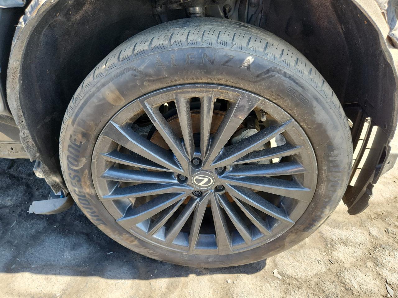 2025 Lexus Rx 350h Premium Gray vin: 2T2BBMCA8SC076102 Damage: Right Front Tire, Worn, Replacement Required