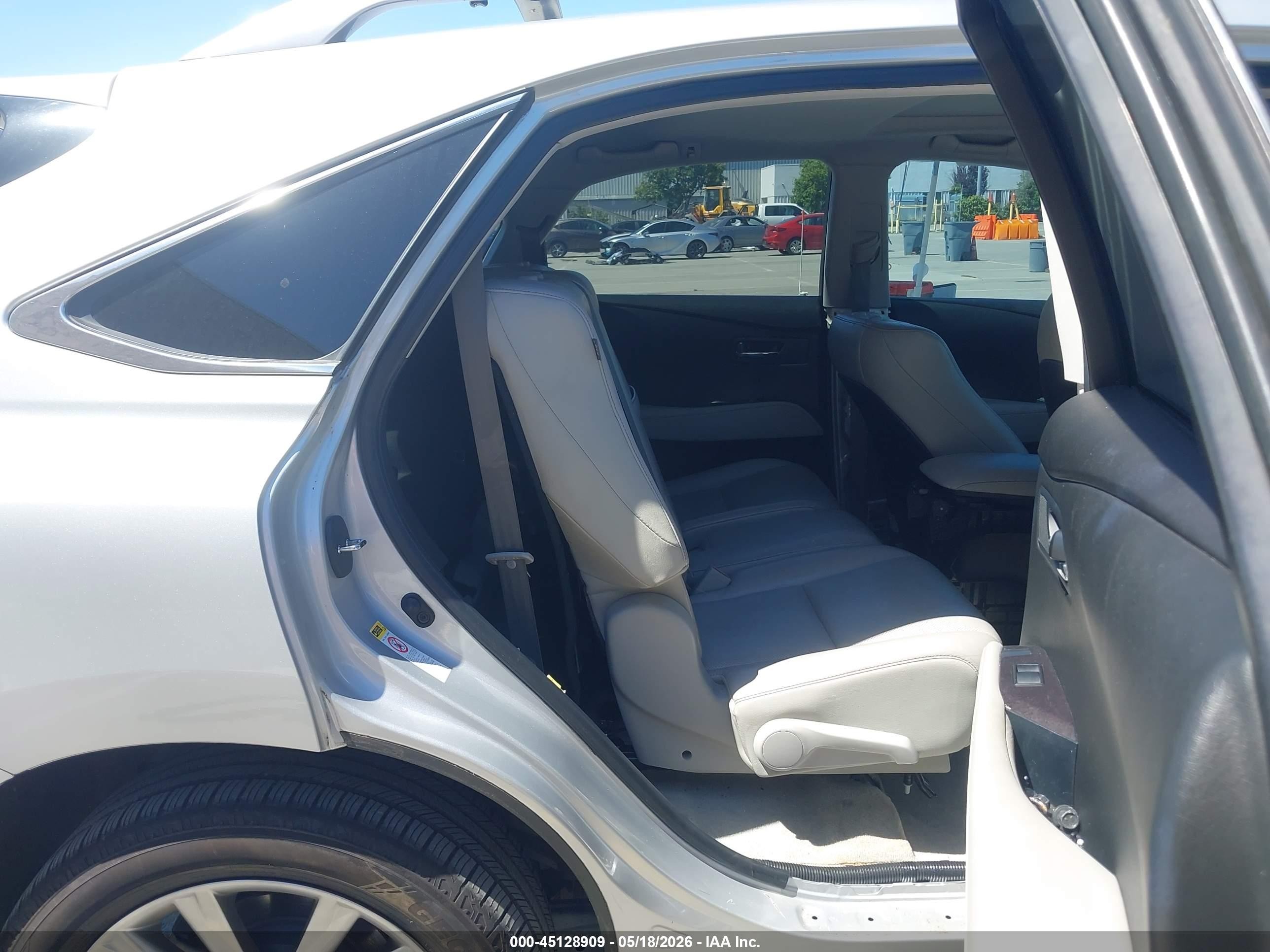 2015 Lexus Rx 450h Silver vin: 2T2BC1BA3FC001519