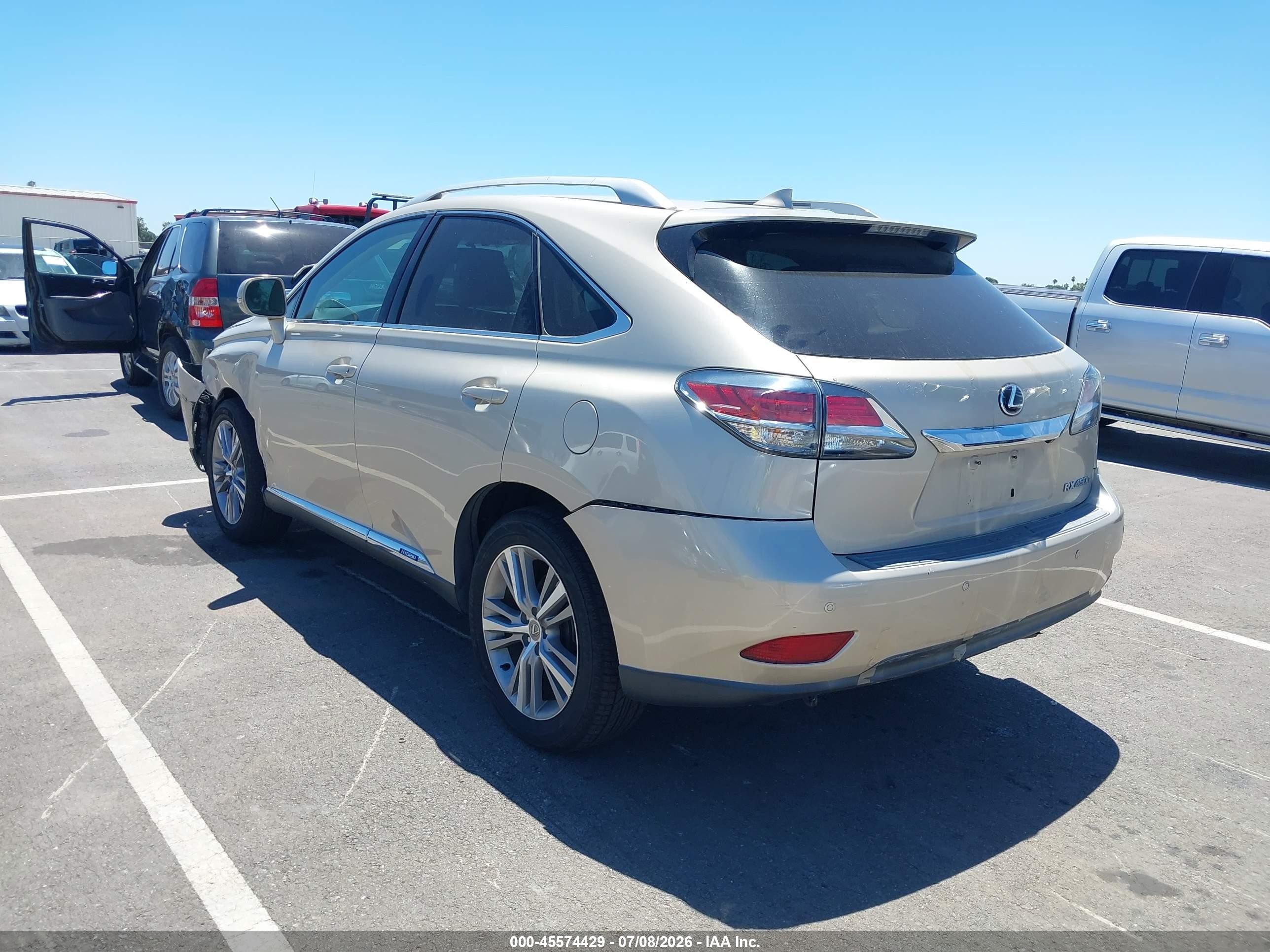 2015 Lexus Rx 450h   Champagne vin: 2T2BC1BA3FC005098
