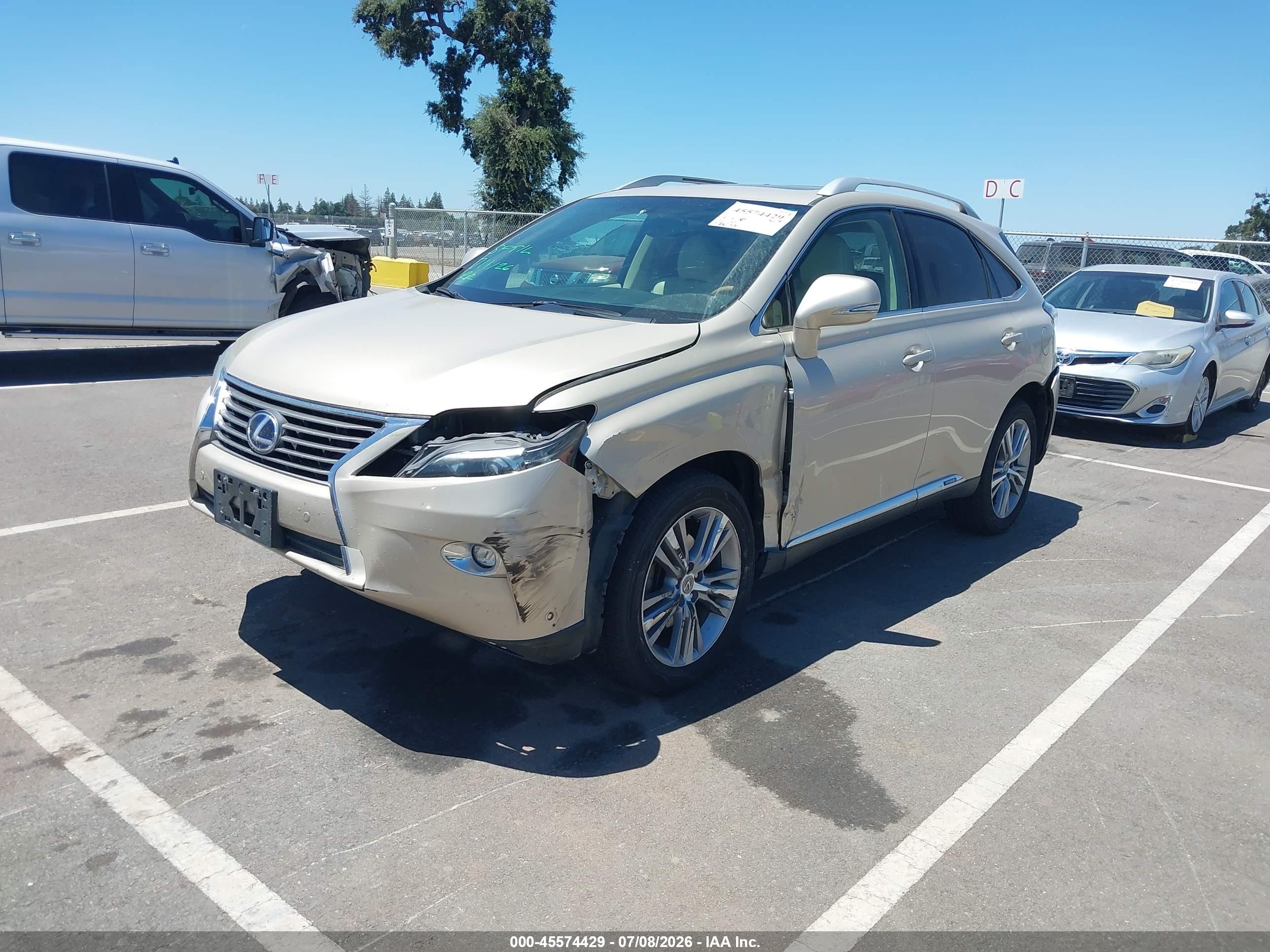 2015 Lexus Rx 450h   Champagne vin: 2T2BC1BA3FC005098
