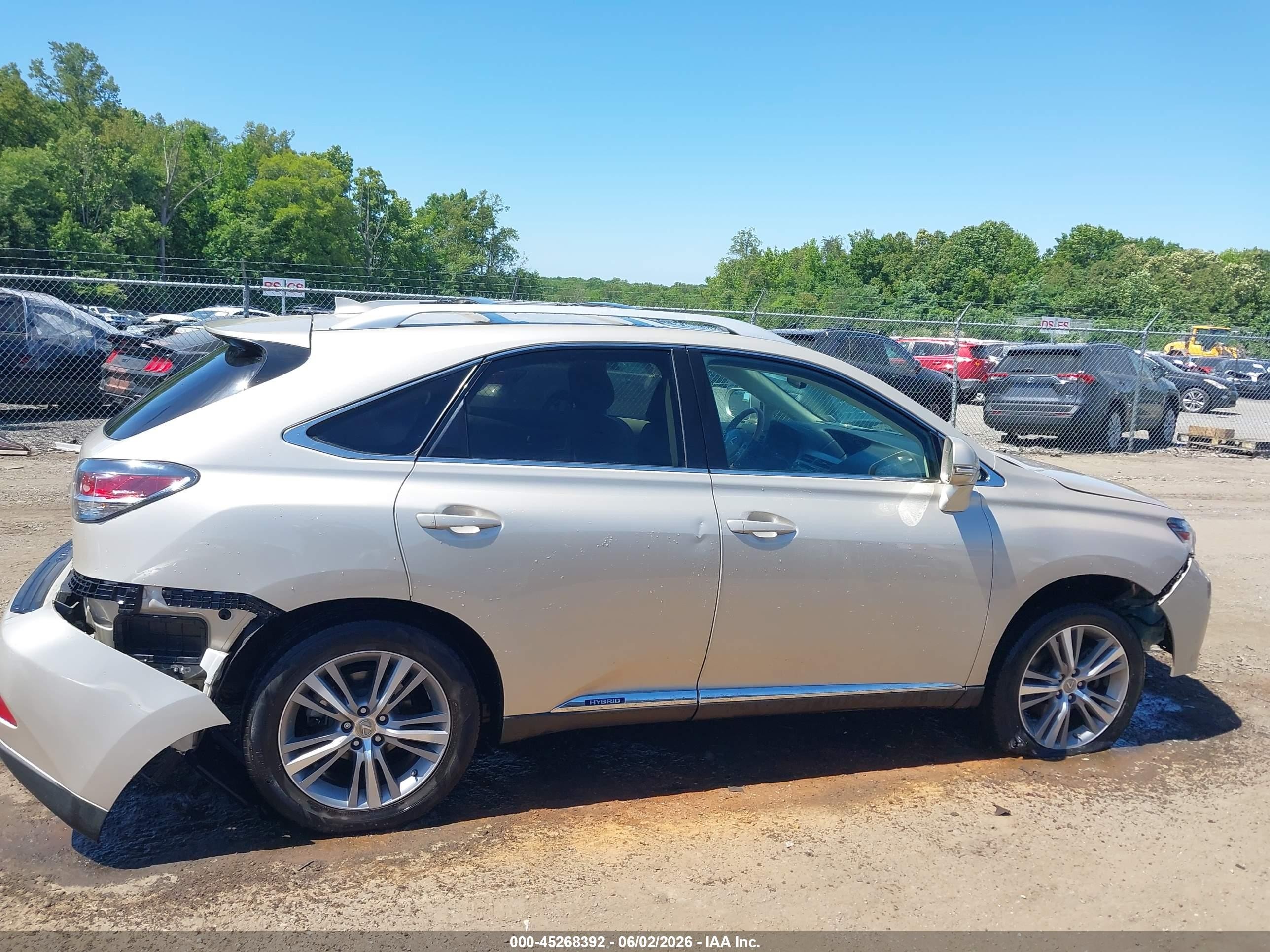 2015 Lexus Rx 450h   Beige vin: 2T2BC1BA8FC006263