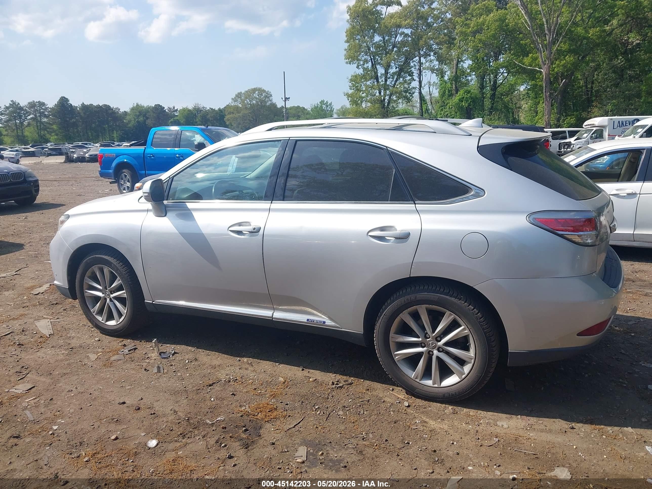 2015 Lexus Rx 450h   Silver vin: 2T2BC1BA8FC007381