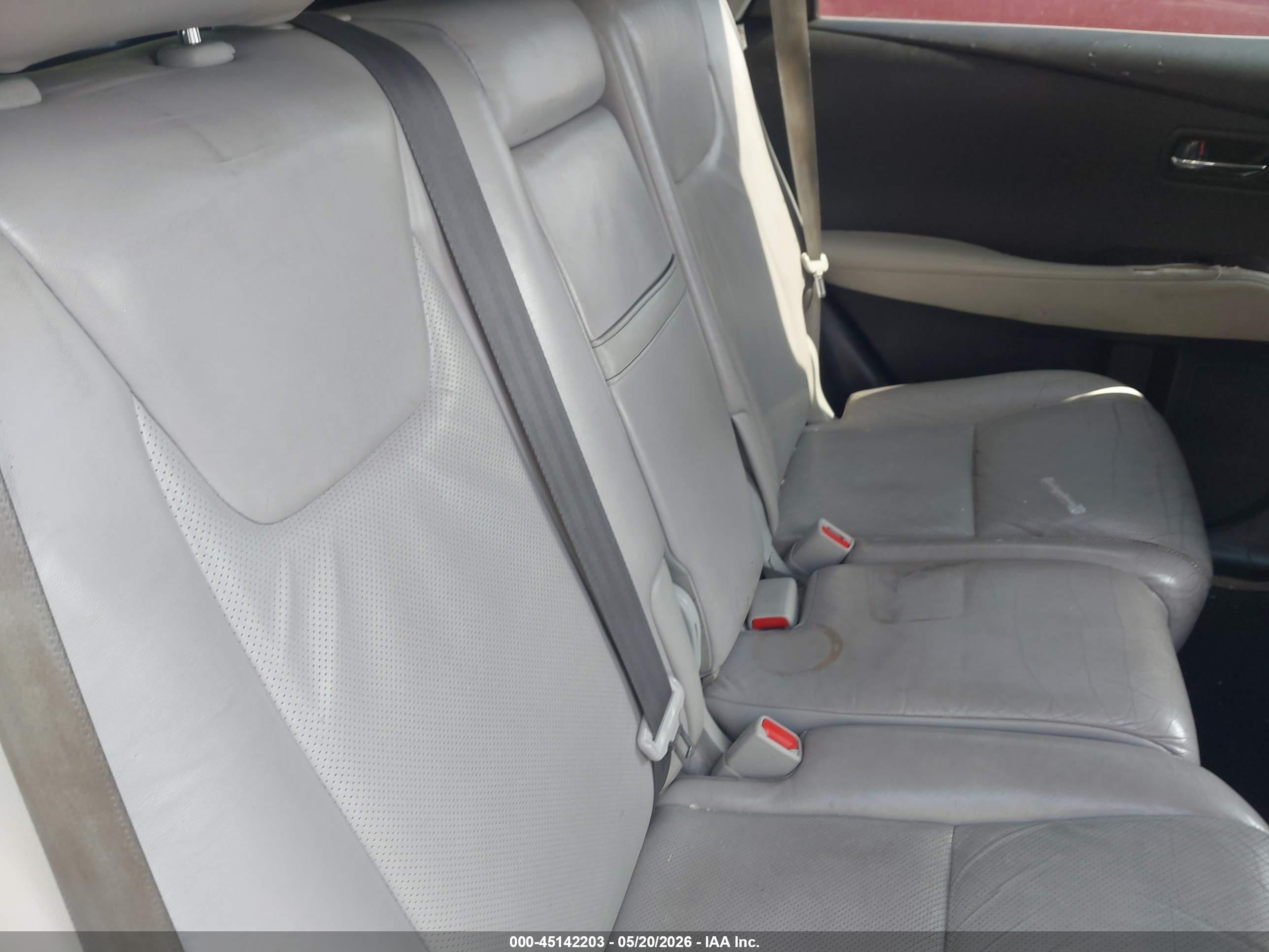 2015 Lexus Rx 450h   Silver vin: 2T2BC1BA8FC007381