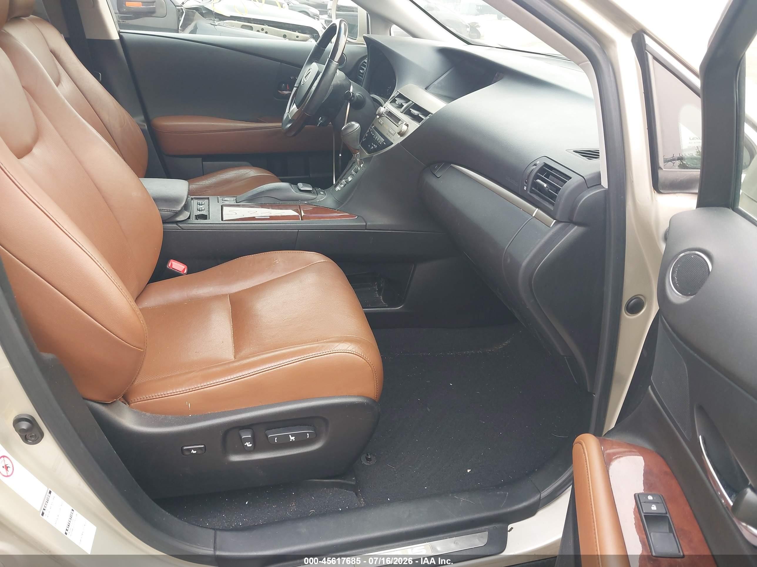 2013 Lexus Rx 350   Желто-коричневый vin: 2T2BK1BA0DC164273
