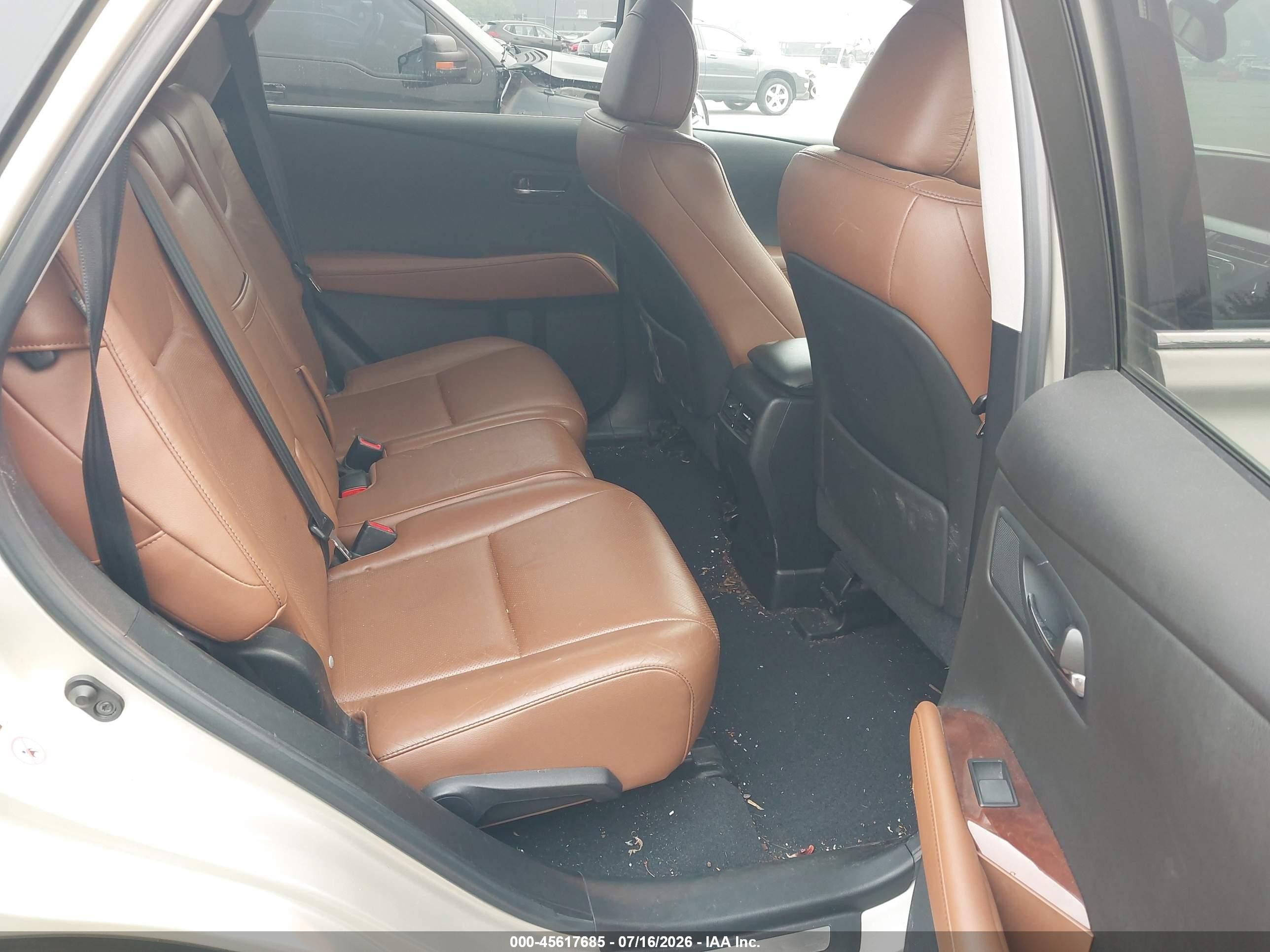 2013 Lexus Rx 350   Желто-коричневый vin: 2T2BK1BA0DC164273
