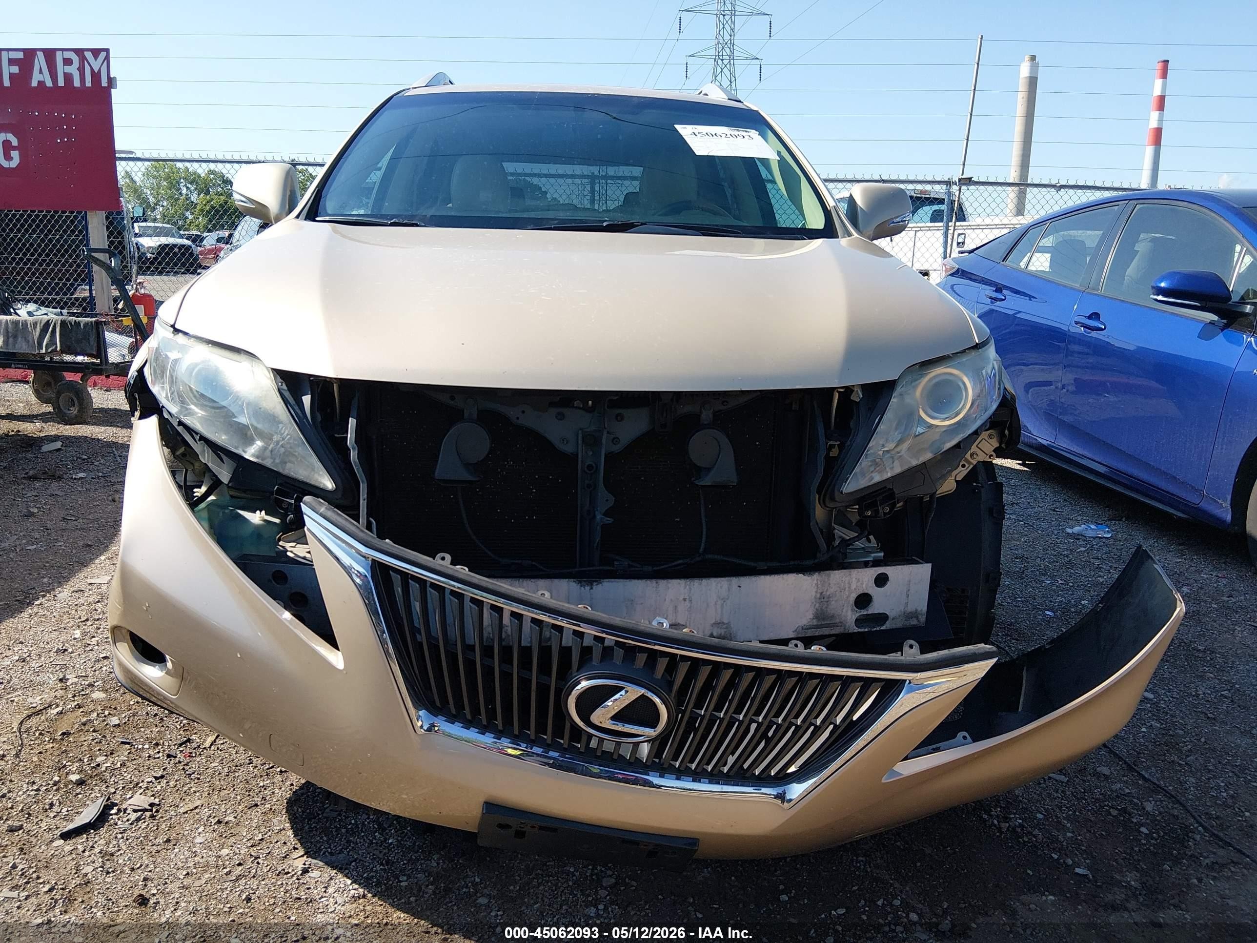2010 Lexus Rx 350   Gold vin: 2T2BK1BA2AC008196