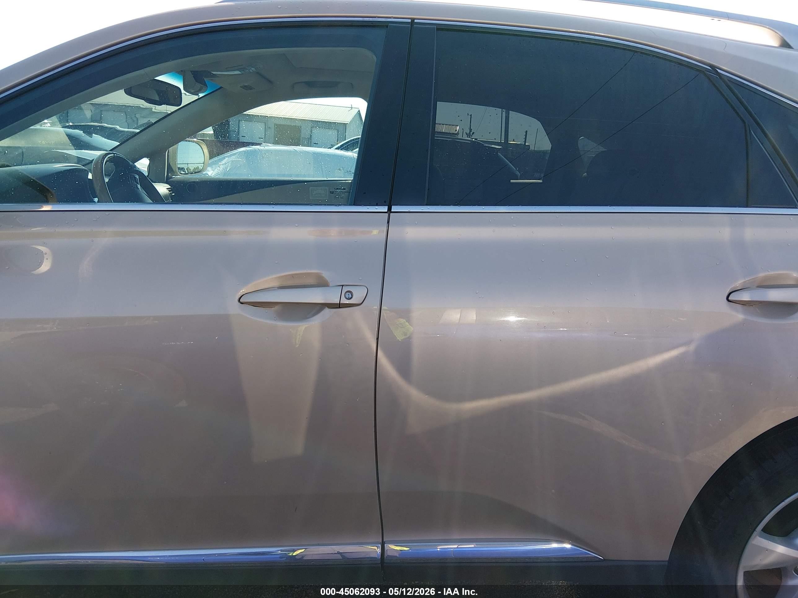 2010 Lexus Rx 350   Gold vin: 2T2BK1BA2AC008196