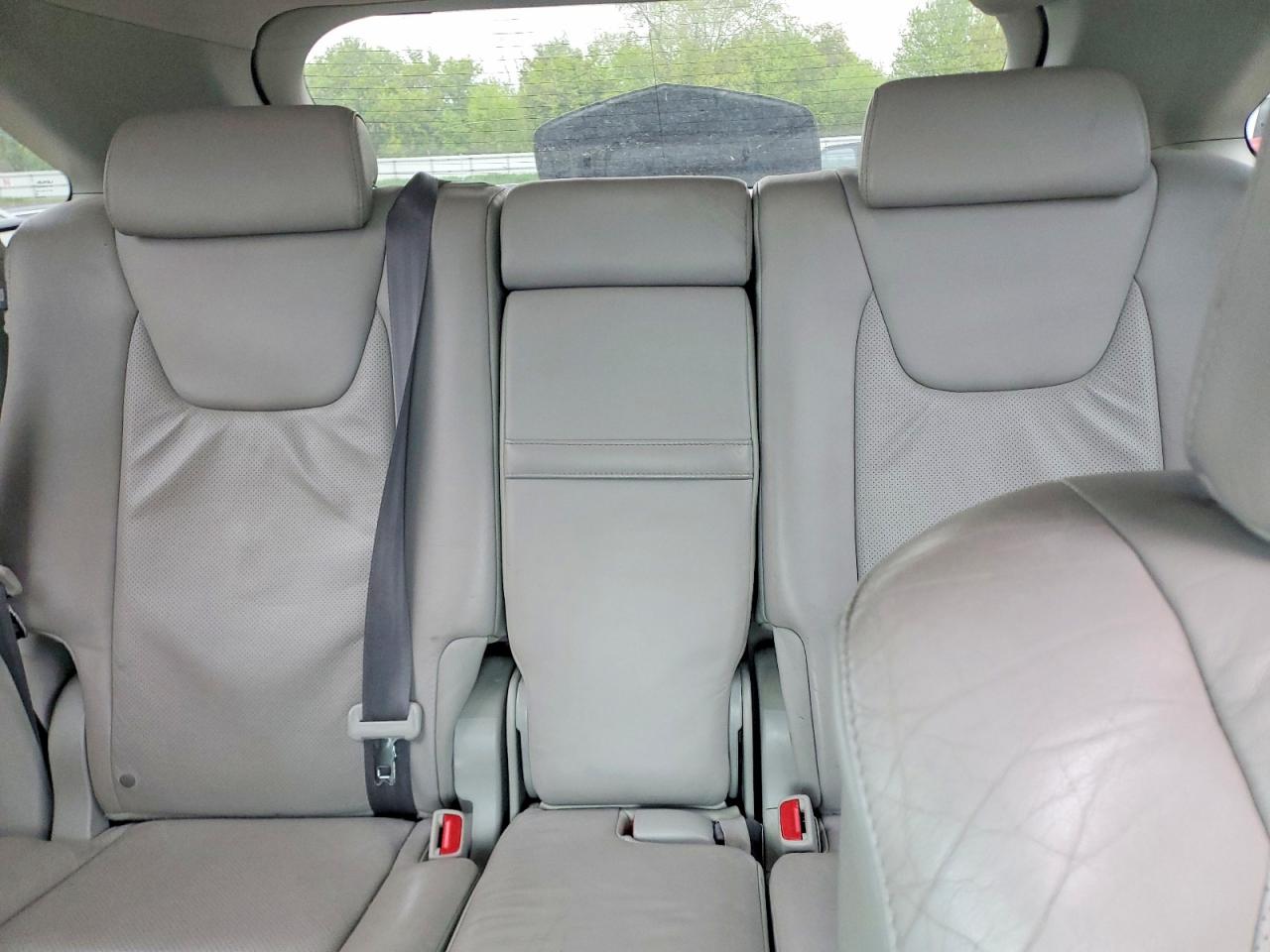 2010 Lexus Rx 350 Серебряный vin: 2T2BK1BA2AC025547
