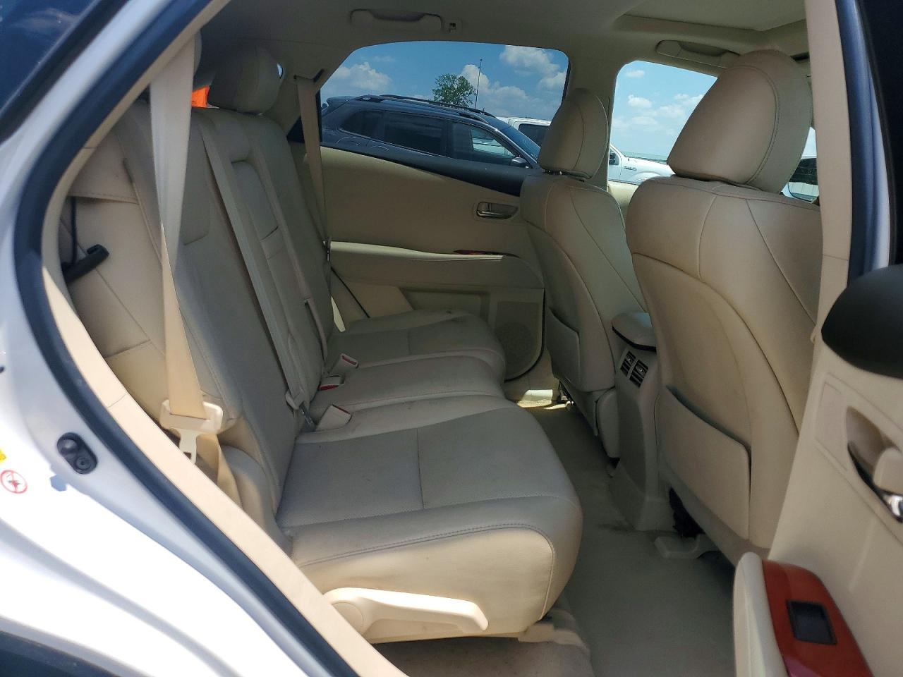 2011 Lexus 350 White vin: 2T2BK1BA7BC091092