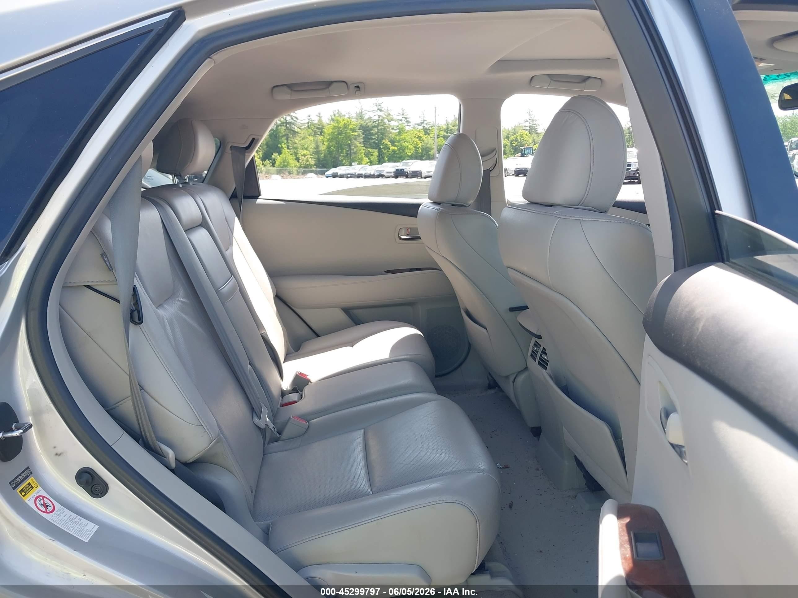 2011 Lexus Rx 350   Silver vin: 2T2BK1BA7BC097801