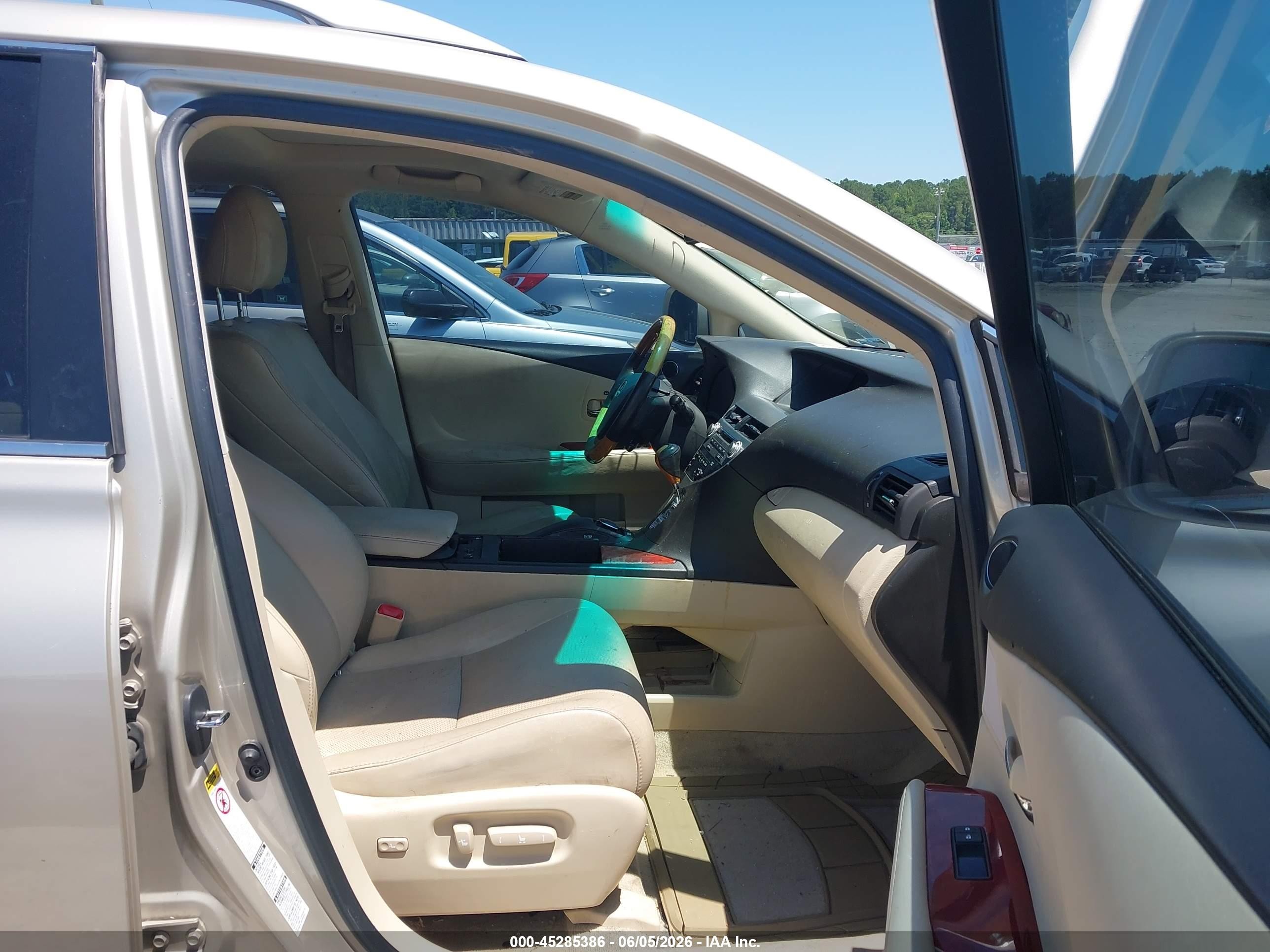 2011 Lexus Rx 350   Champagne vin: 2T2BK1BA9BC108913