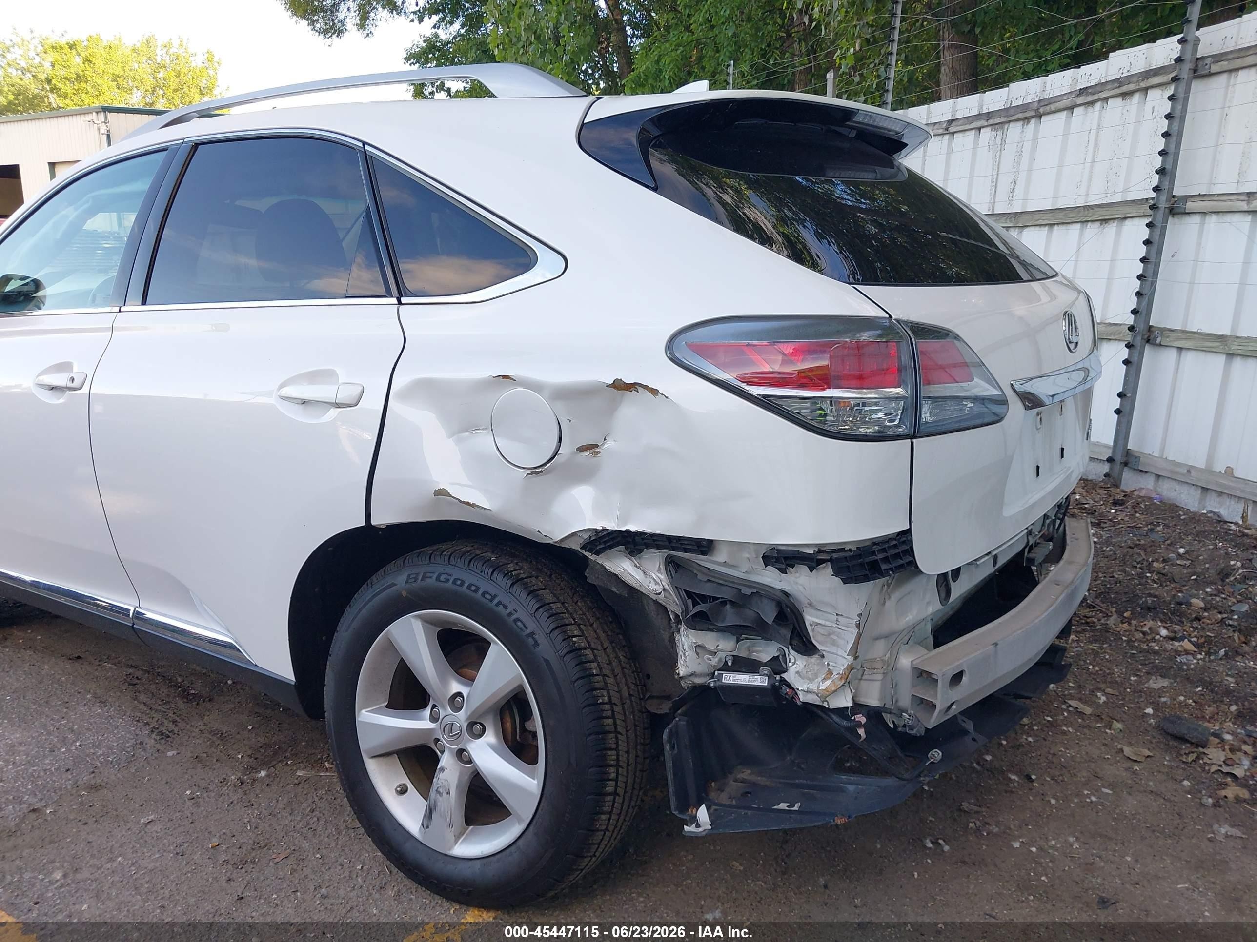 2015 Lexus Rx 350   White vin: 2T2BK1BAXFC261399