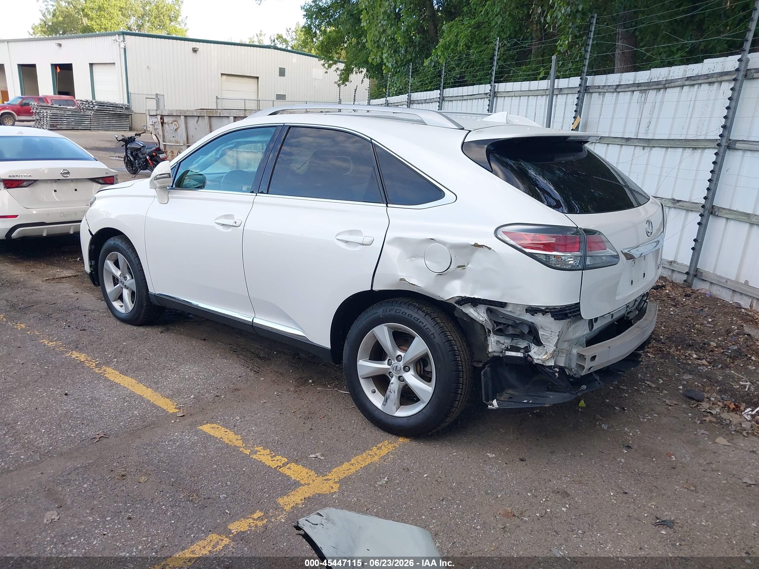2015 Lexus Rx 350   White vin: 2T2BK1BAXFC261399