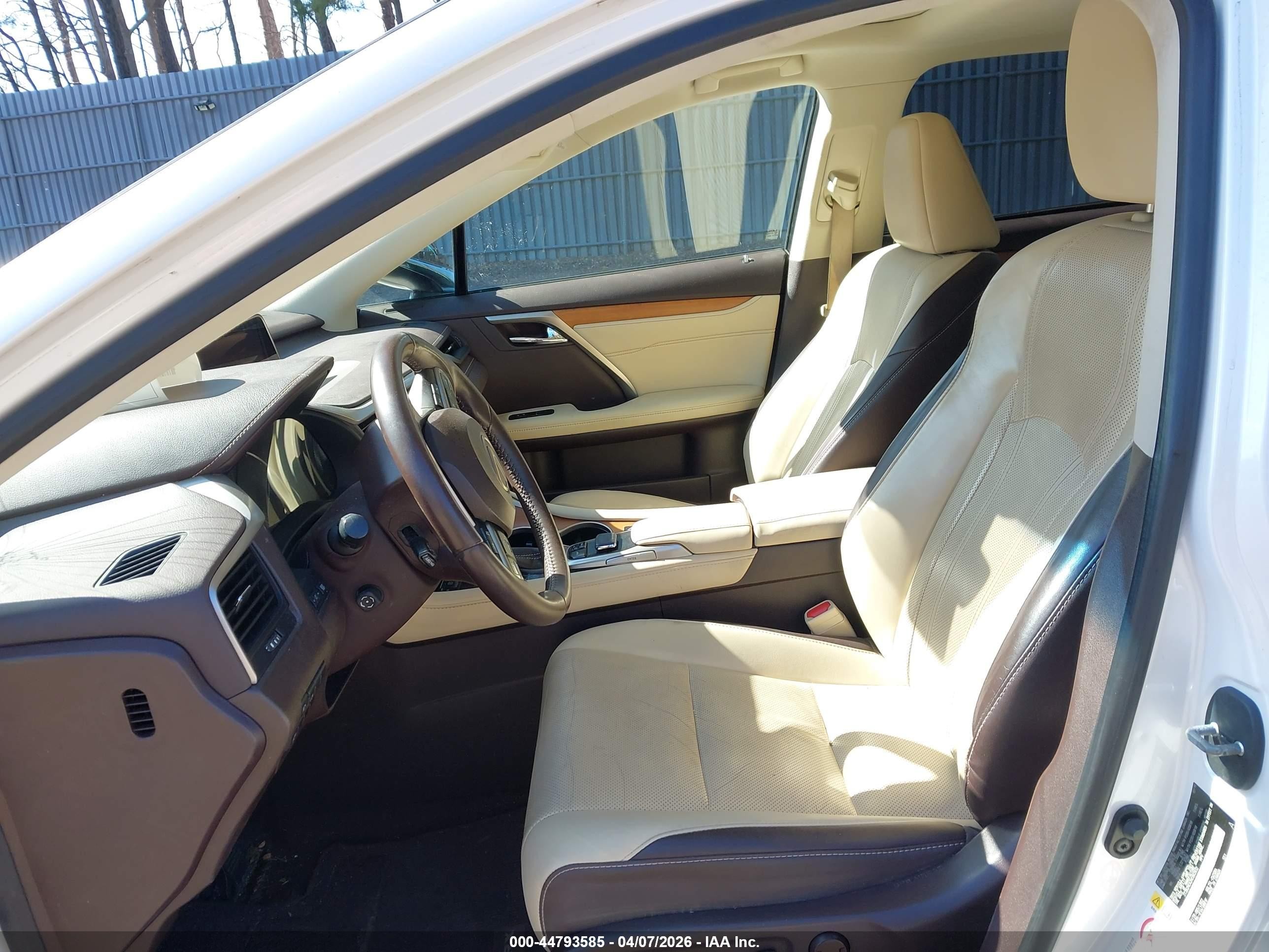 2017 Lexus Rx 350 White vin: 2T2BZMCA2HC062832