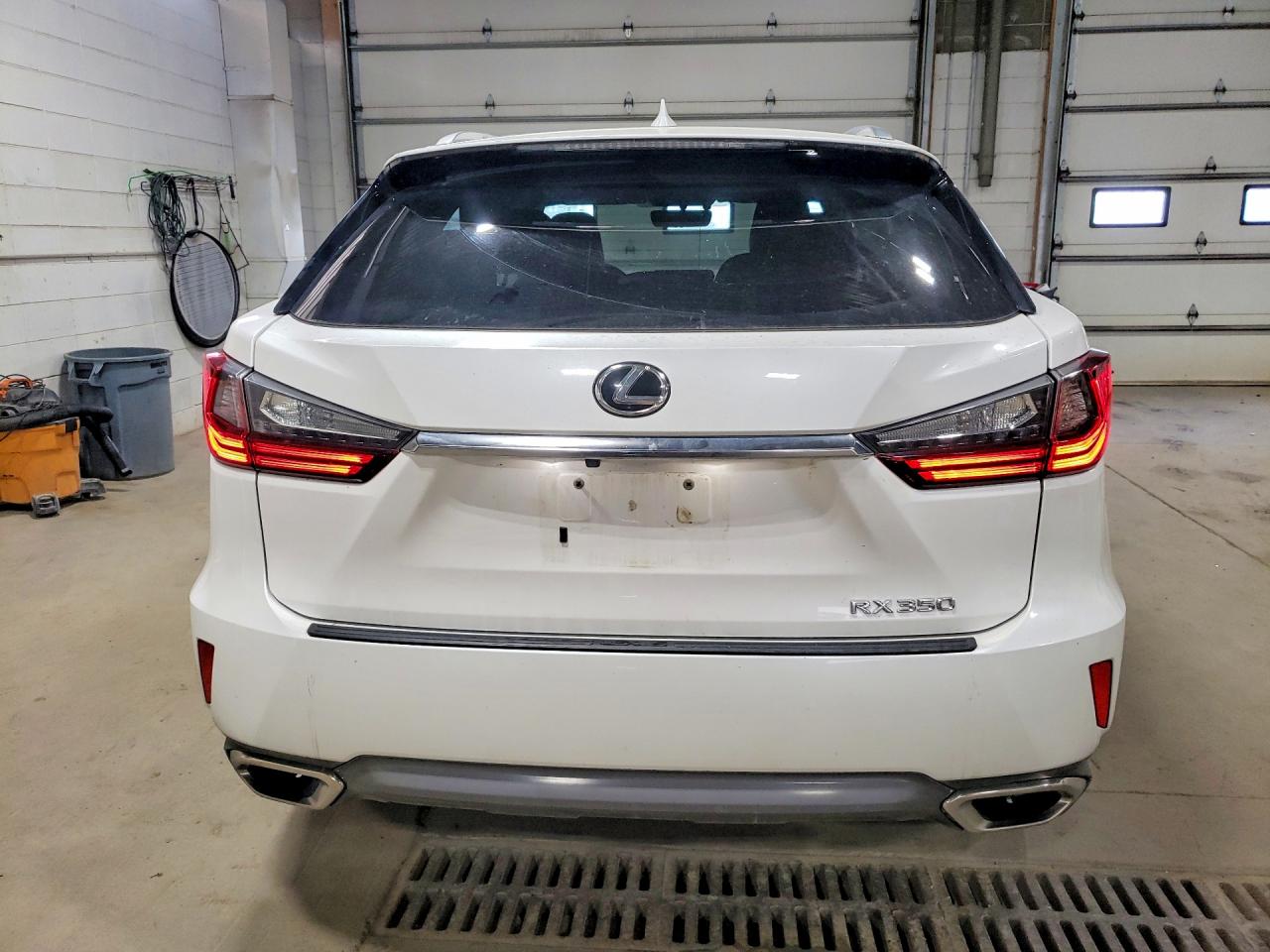 2016 Lexus Rx 350 Base White vin: 2T2BZMCA5GC010108