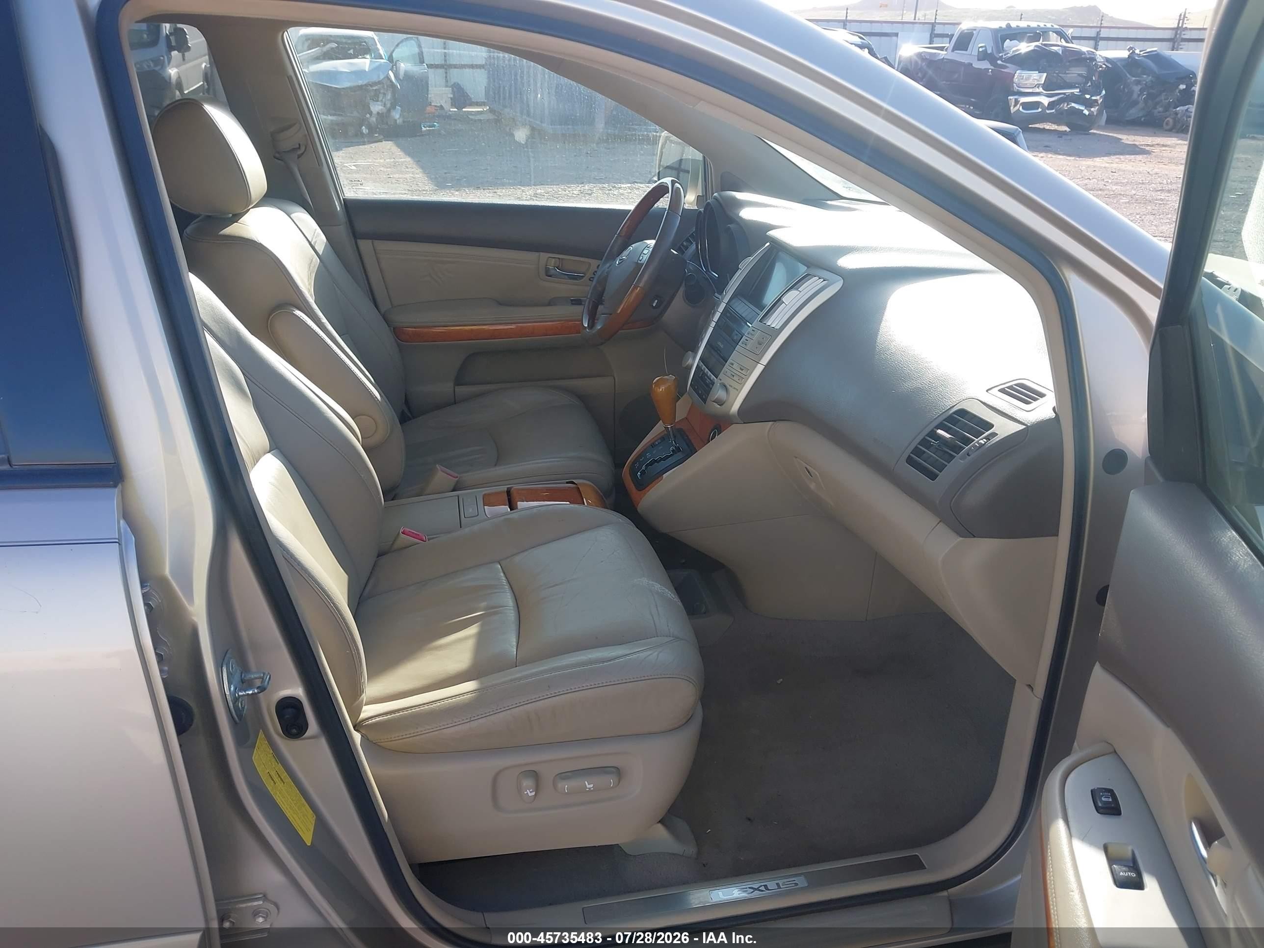 2005 Lexus Rx 330   Gold vin: 2T2GA31U05C029781