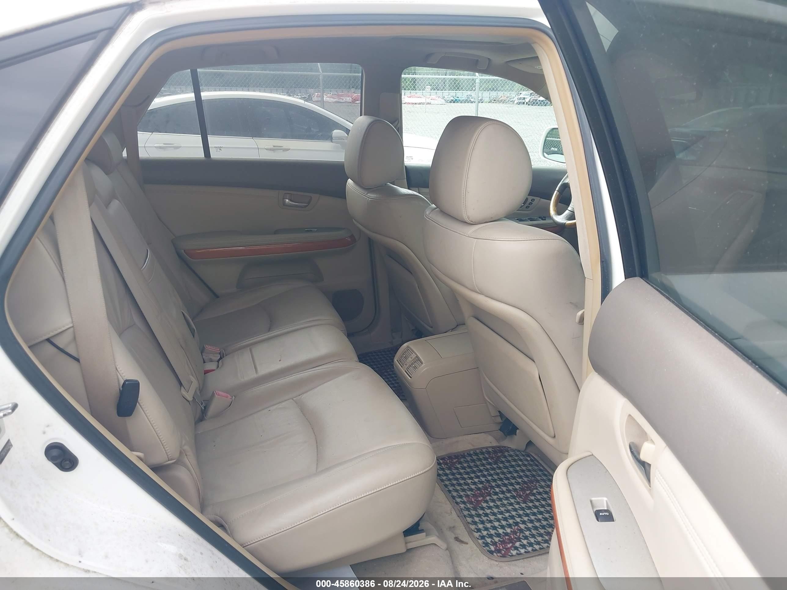 2004 Lexus Rx 330   White vin: 2T2GA31U14C002460