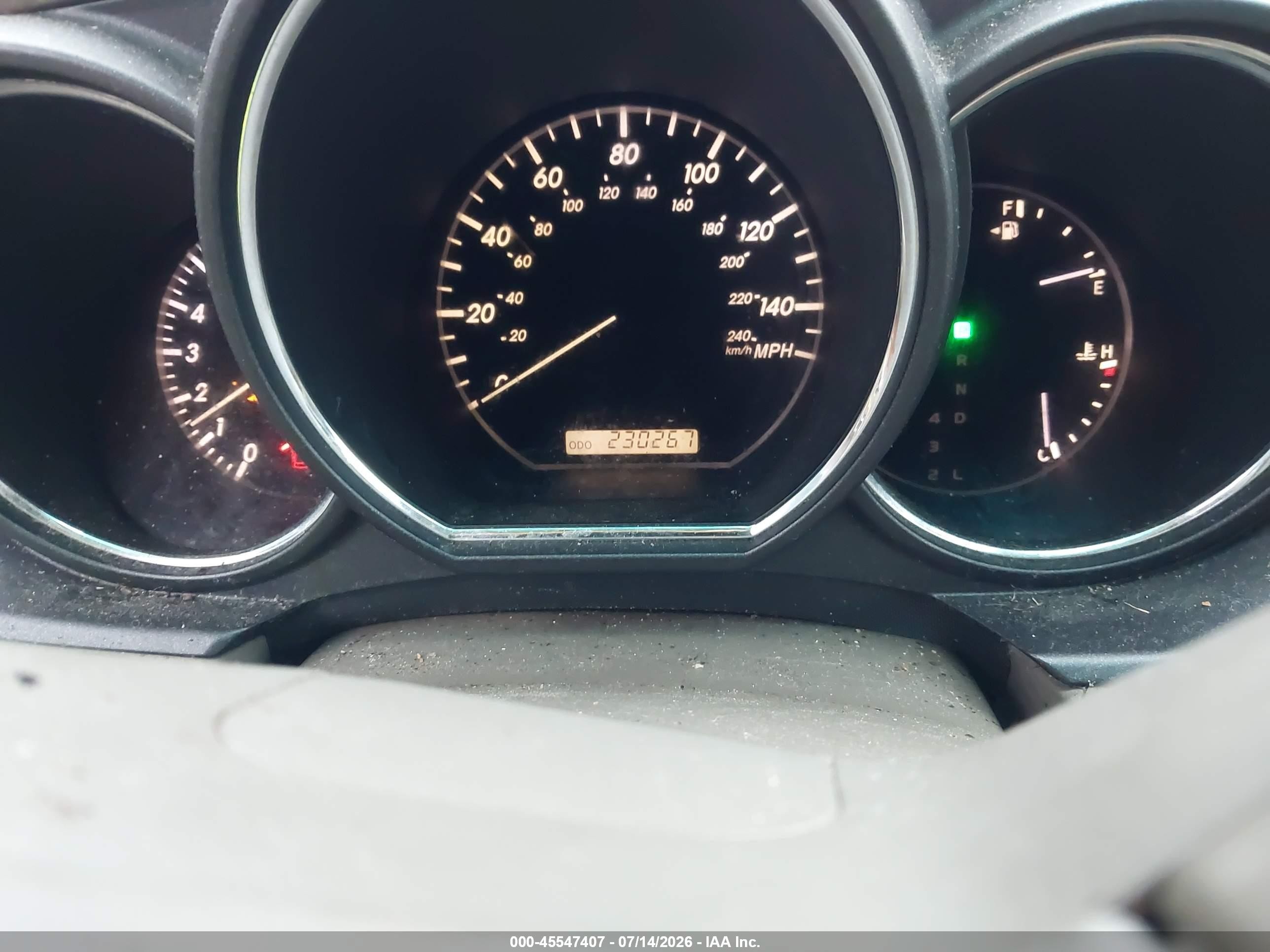 2004 Lexus Rx 330   Champagne vin: 2T2GA31U34C005716