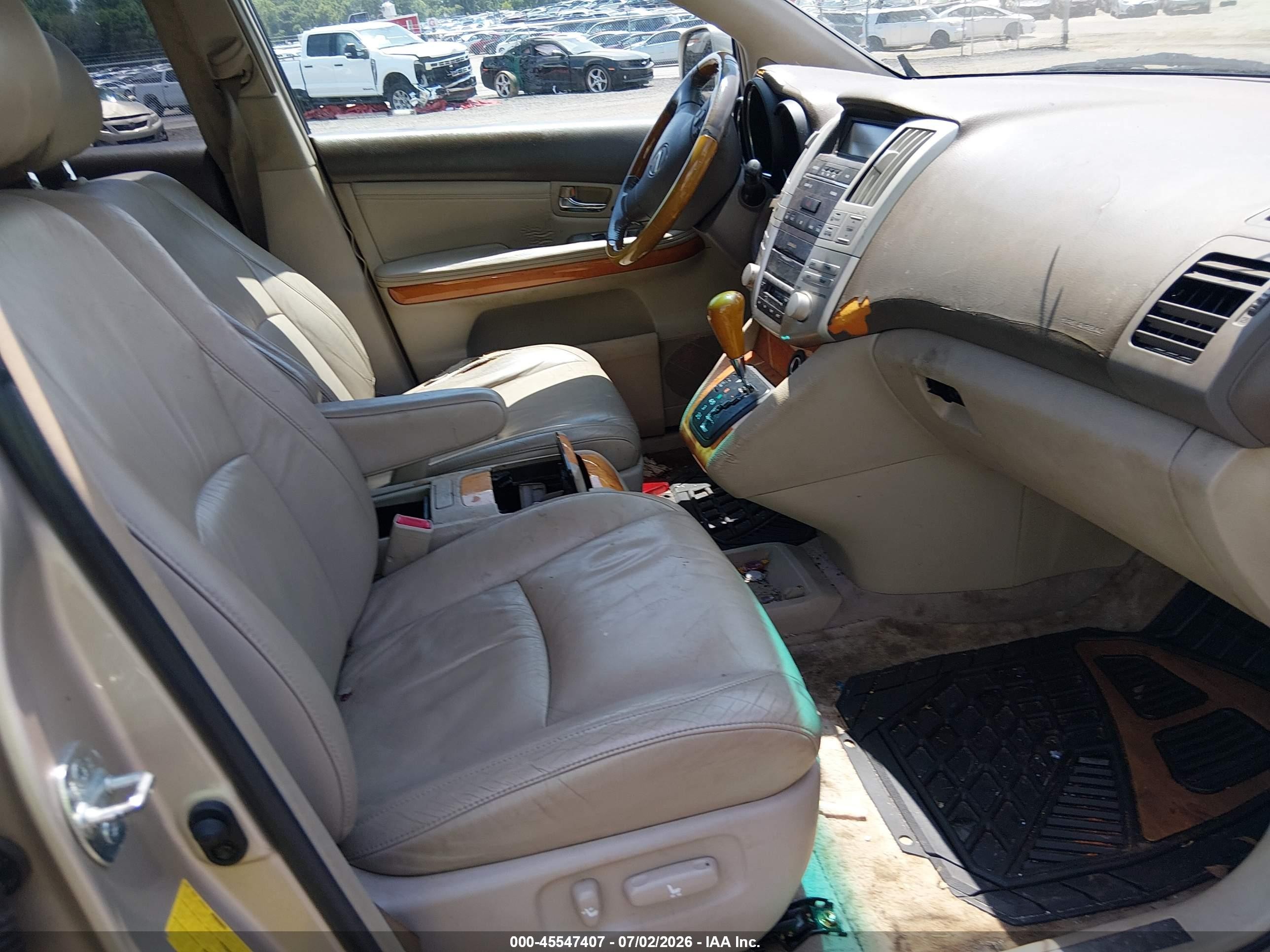 2004 Lexus Rx 330   Champagne vin: 2T2GA31U34C005716