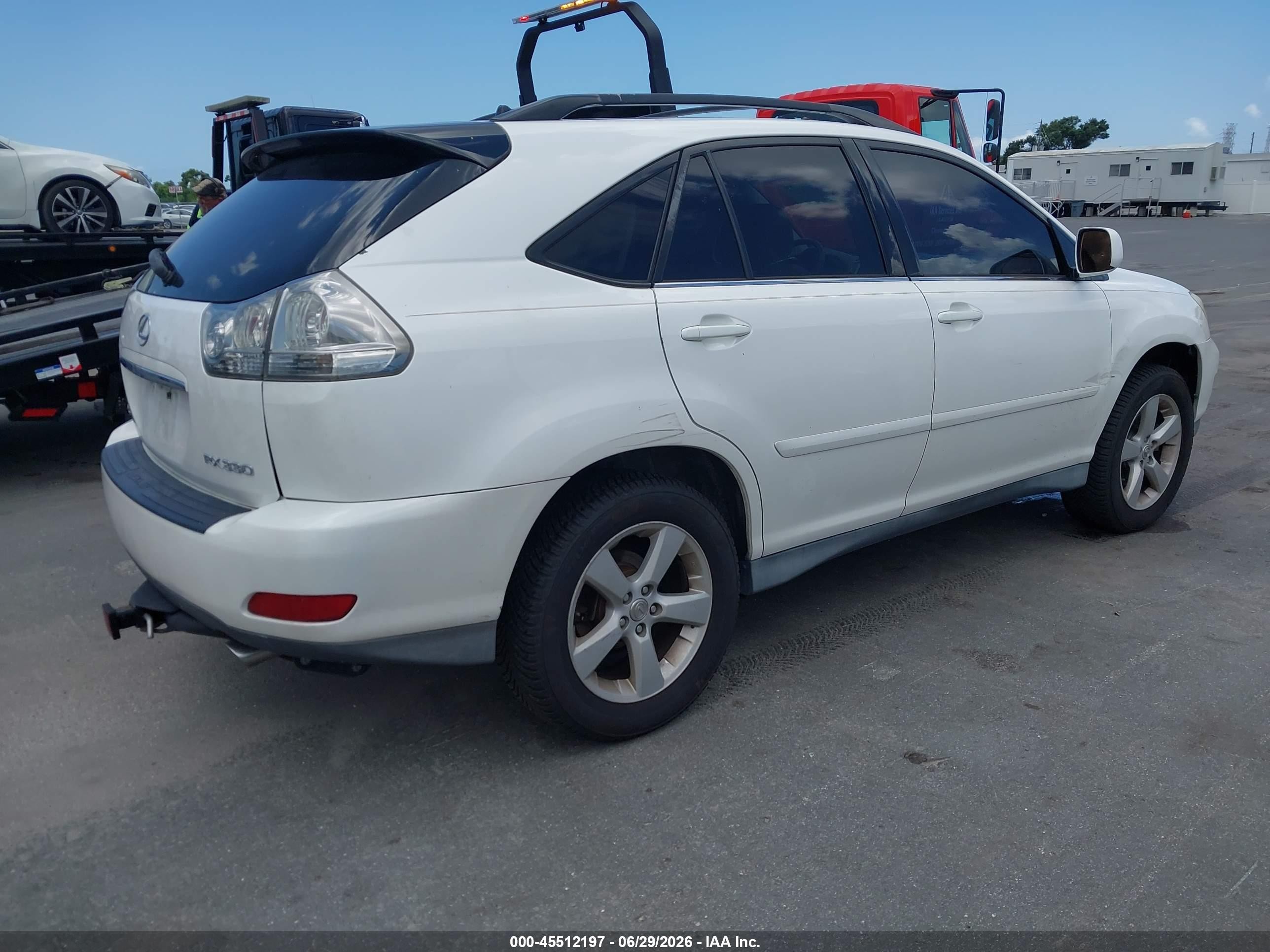 2005 Lexus Rx 330   White vin: 2T2GA31U35C025577