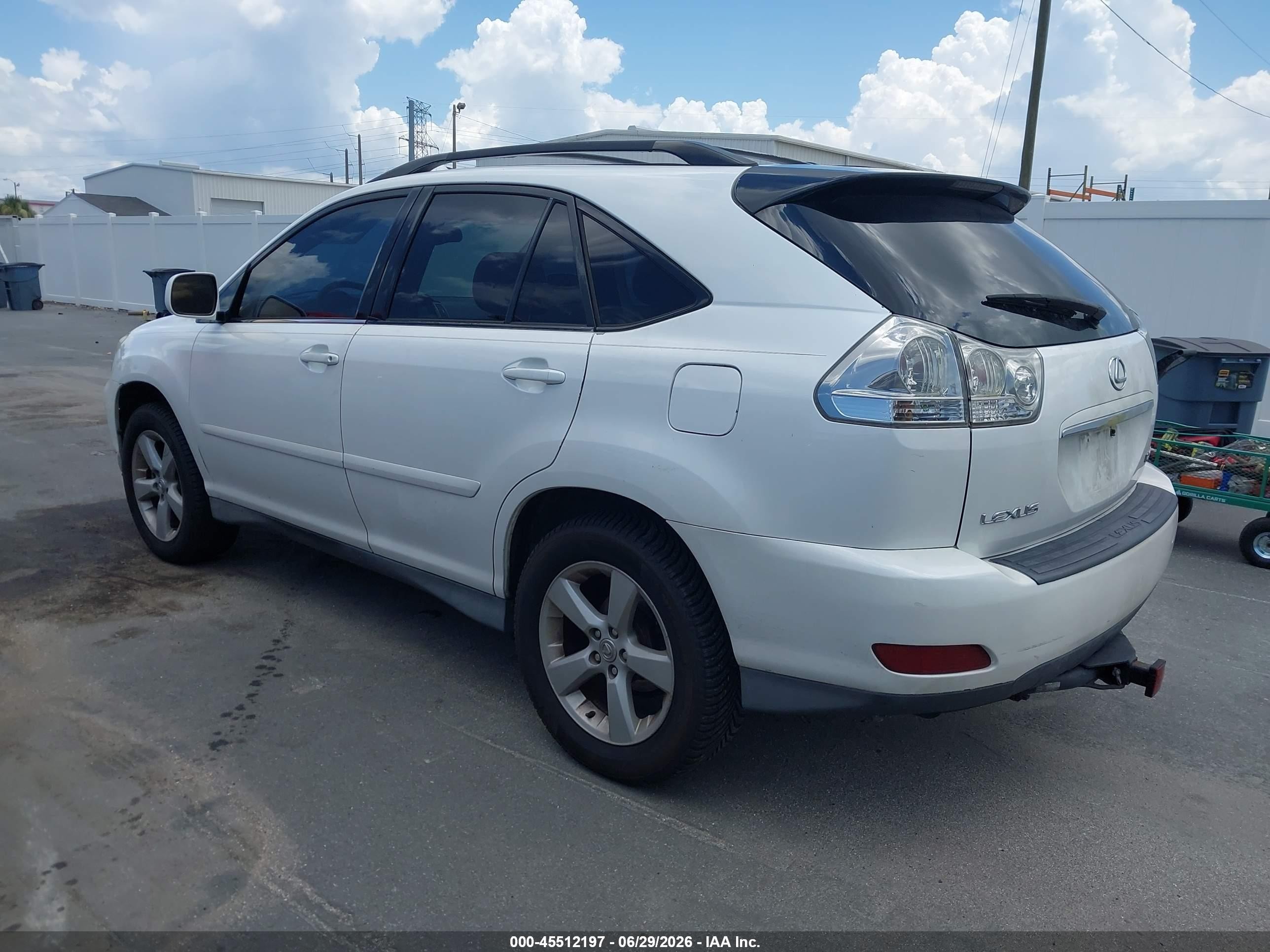 2005 Lexus Rx 330   White vin: 2T2GA31U35C025577