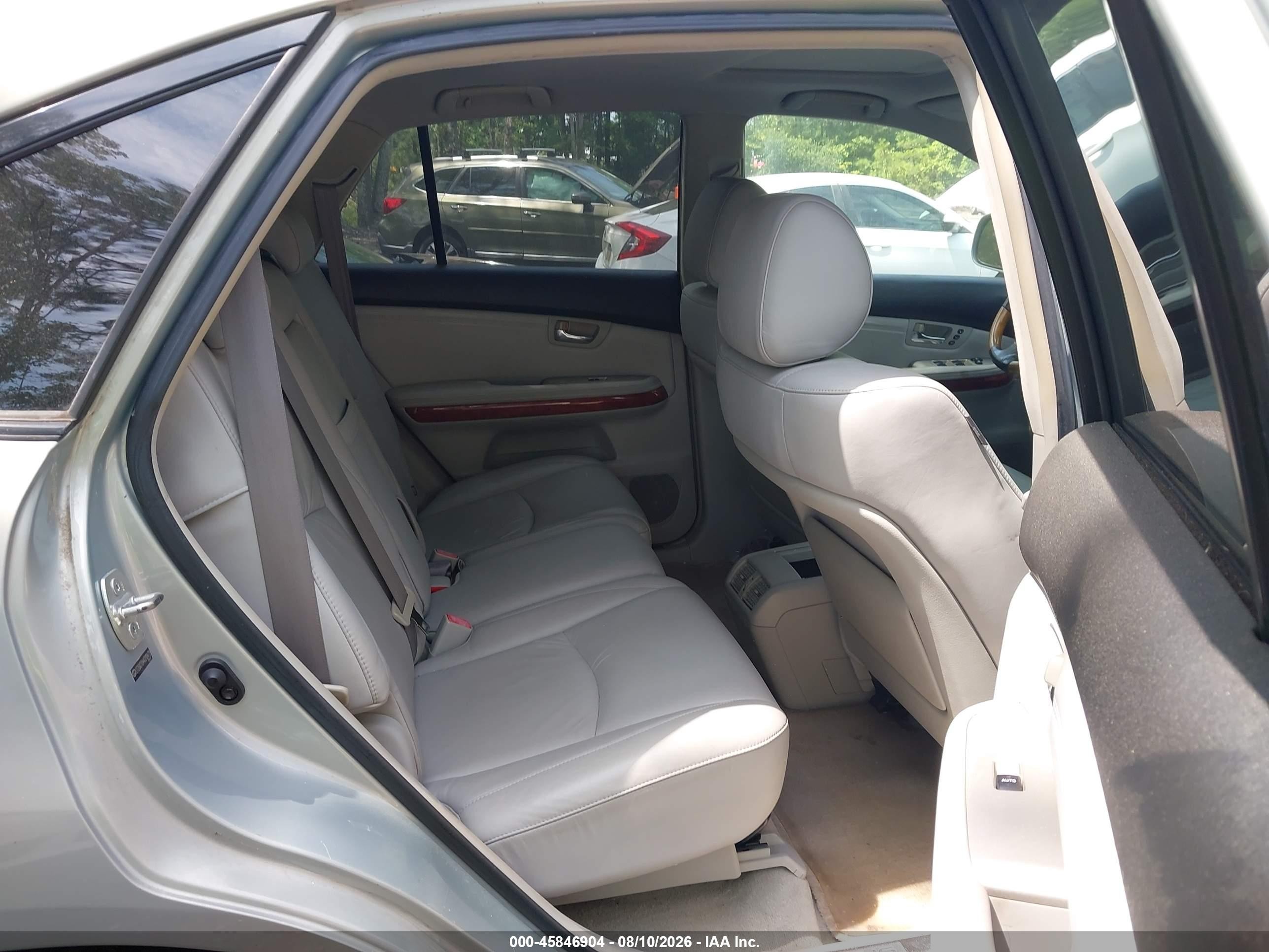 2004 Lexus Rx 330   Silver vin: 2T2GA31U44C010472